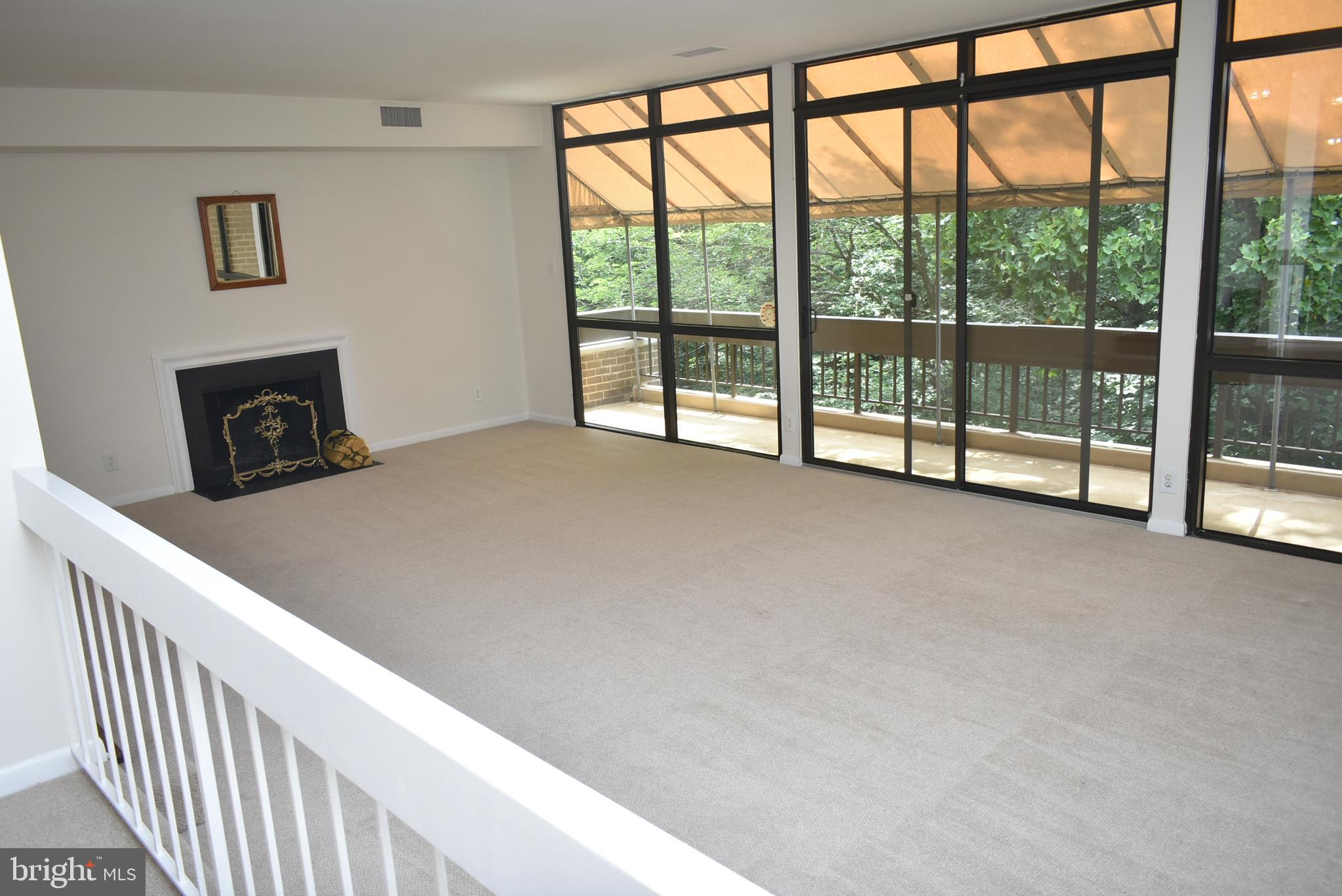 SUMNER VILLAGE - Residential Lease