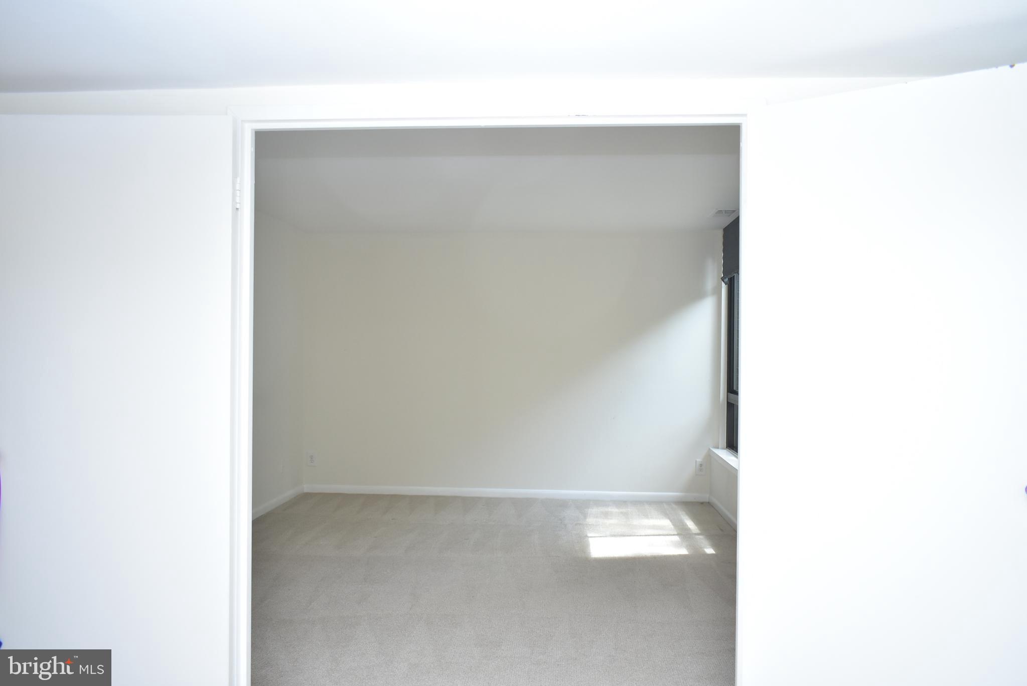 SUMNER VILLAGE - Residential Lease