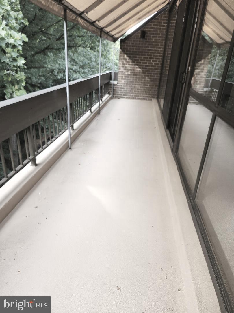 SUMNER VILLAGE - Residential Lease