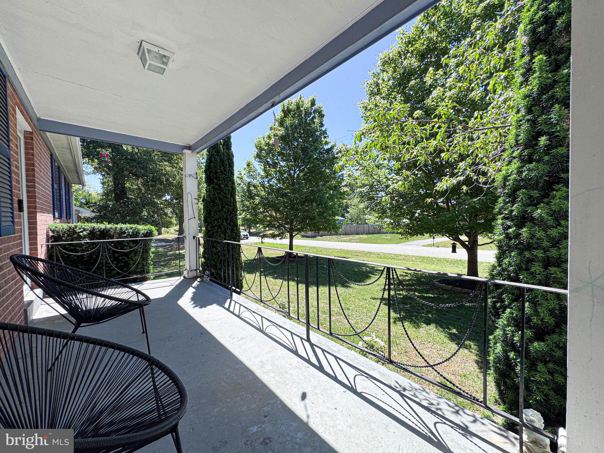 3637 WOODLEY ROAD