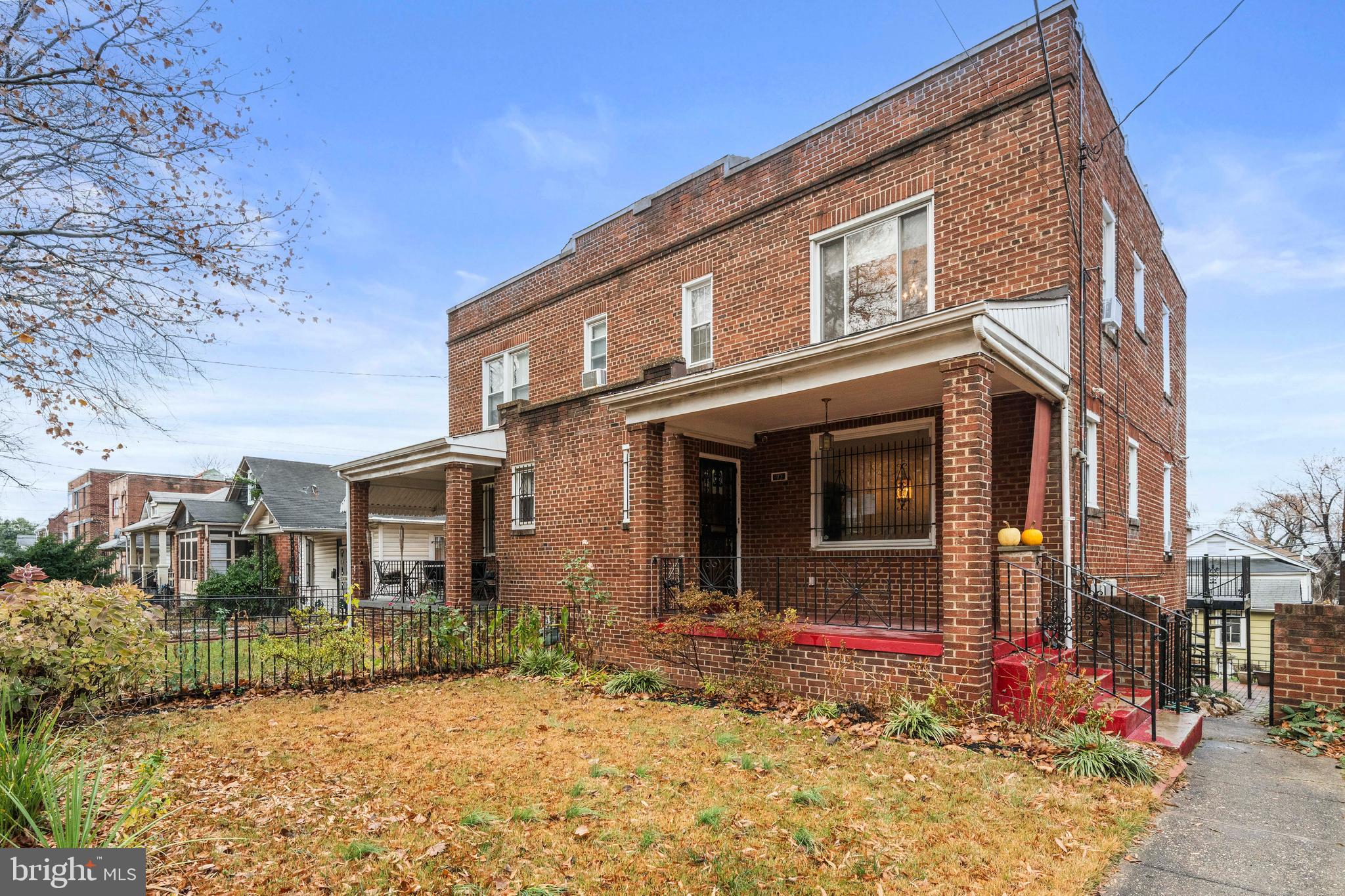 4108 GRANT STREET NE