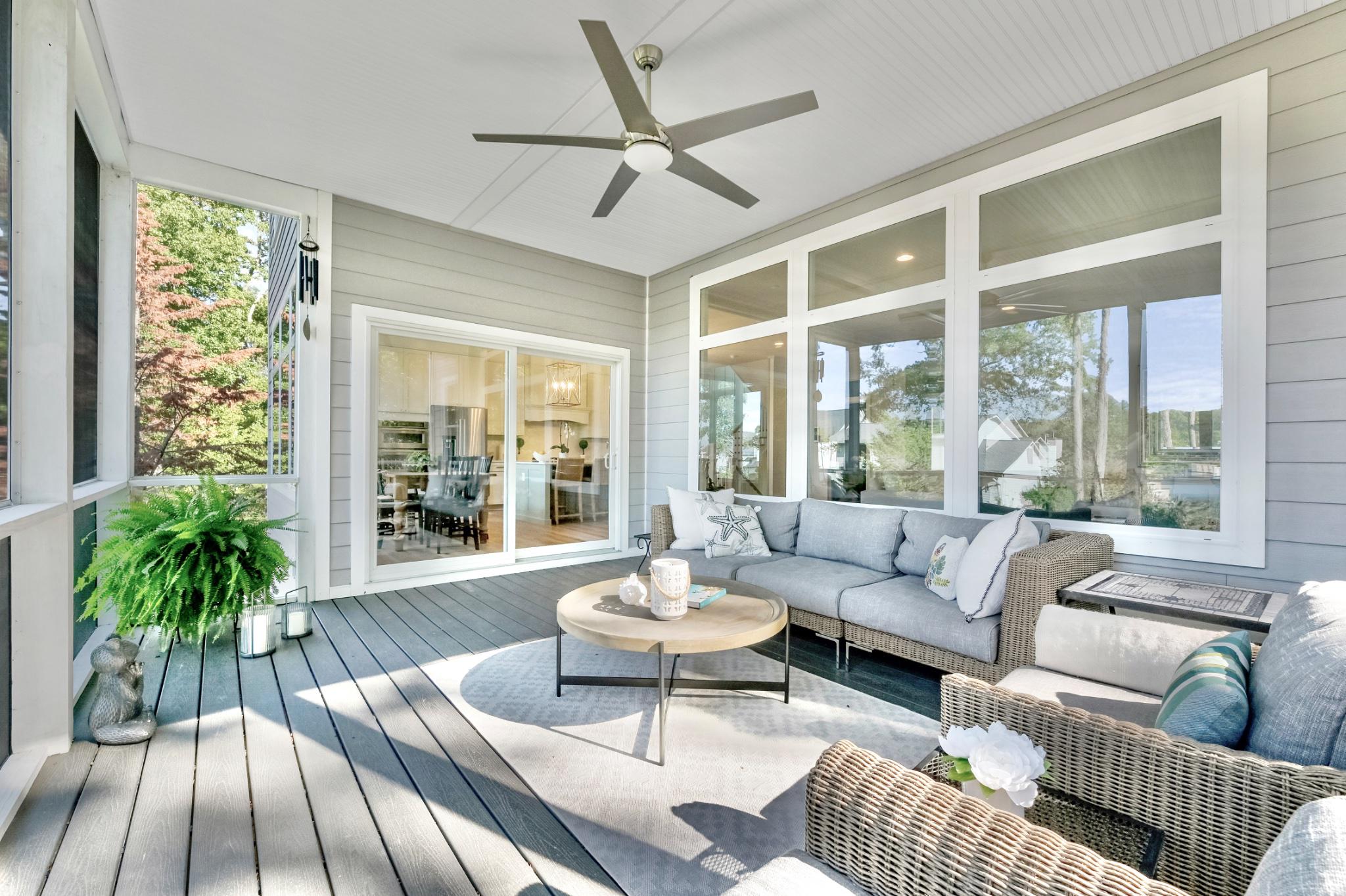 GLEN HILLS - Residential