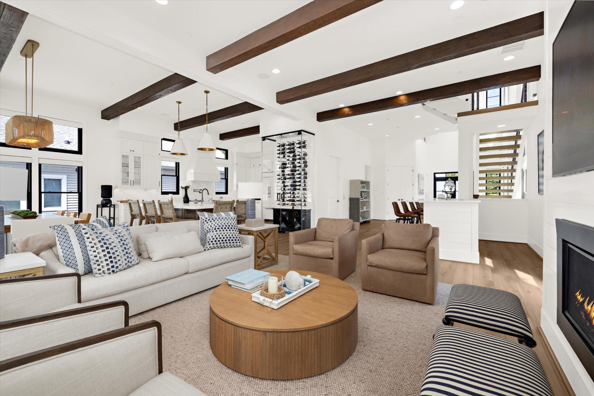 GLEN HILLS - Residential