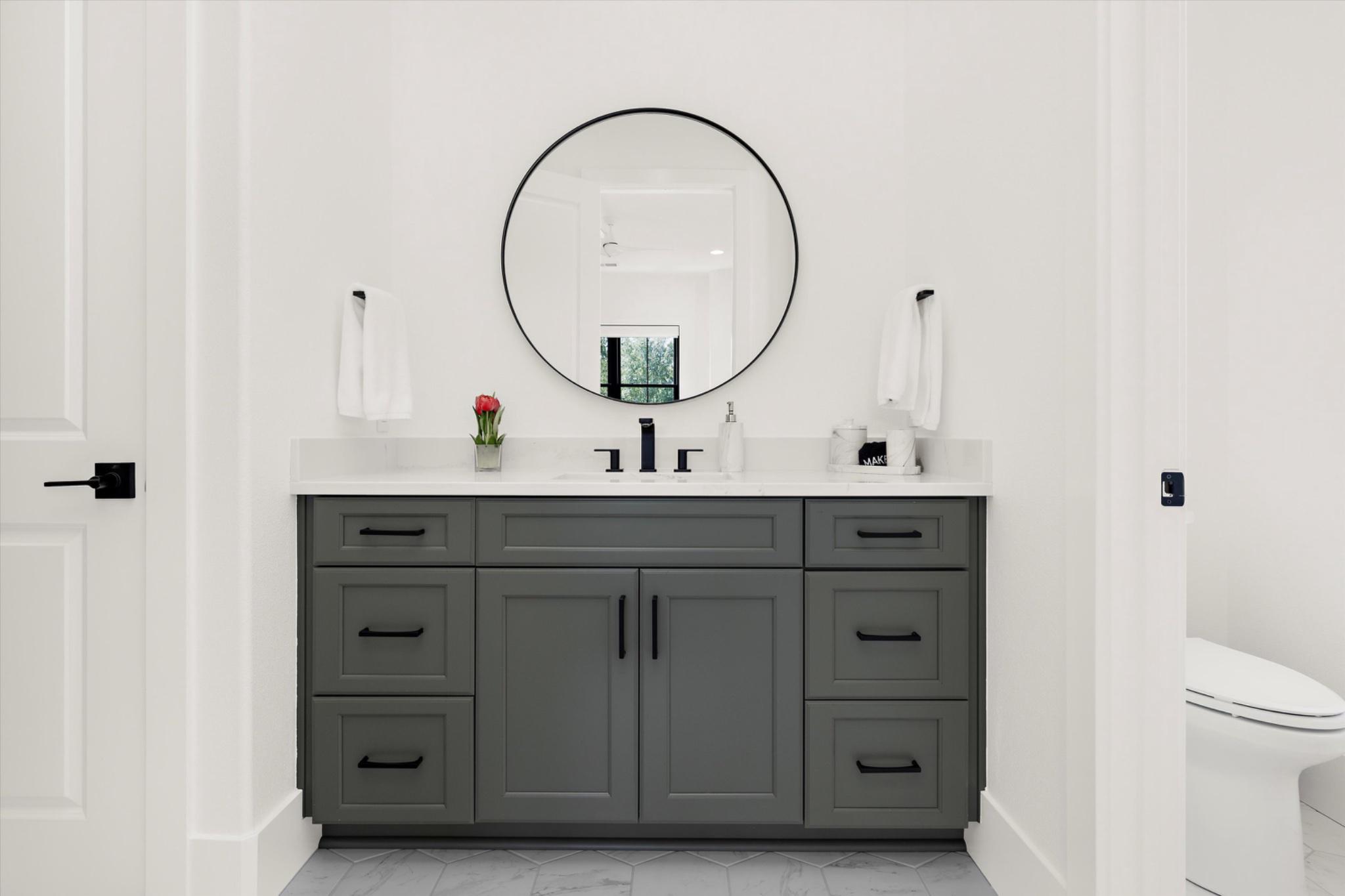 GLEN HILLS - Residential