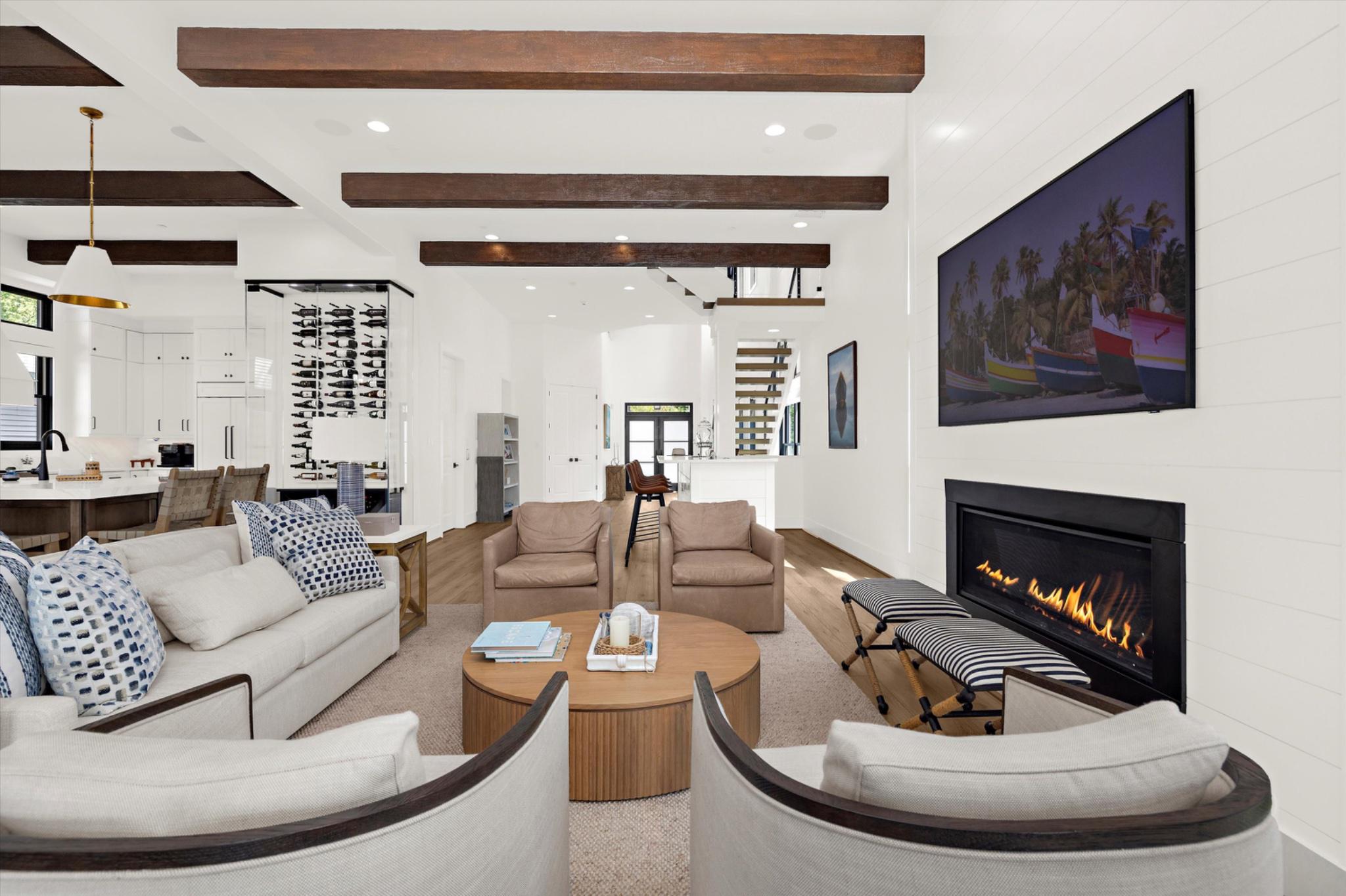 GLEN HILLS - Residential