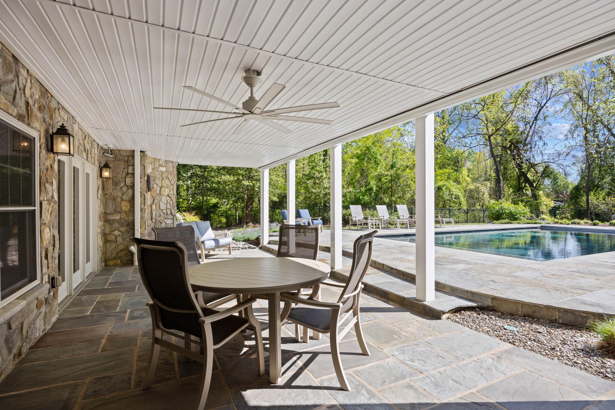 GLEN HILLS - Residential