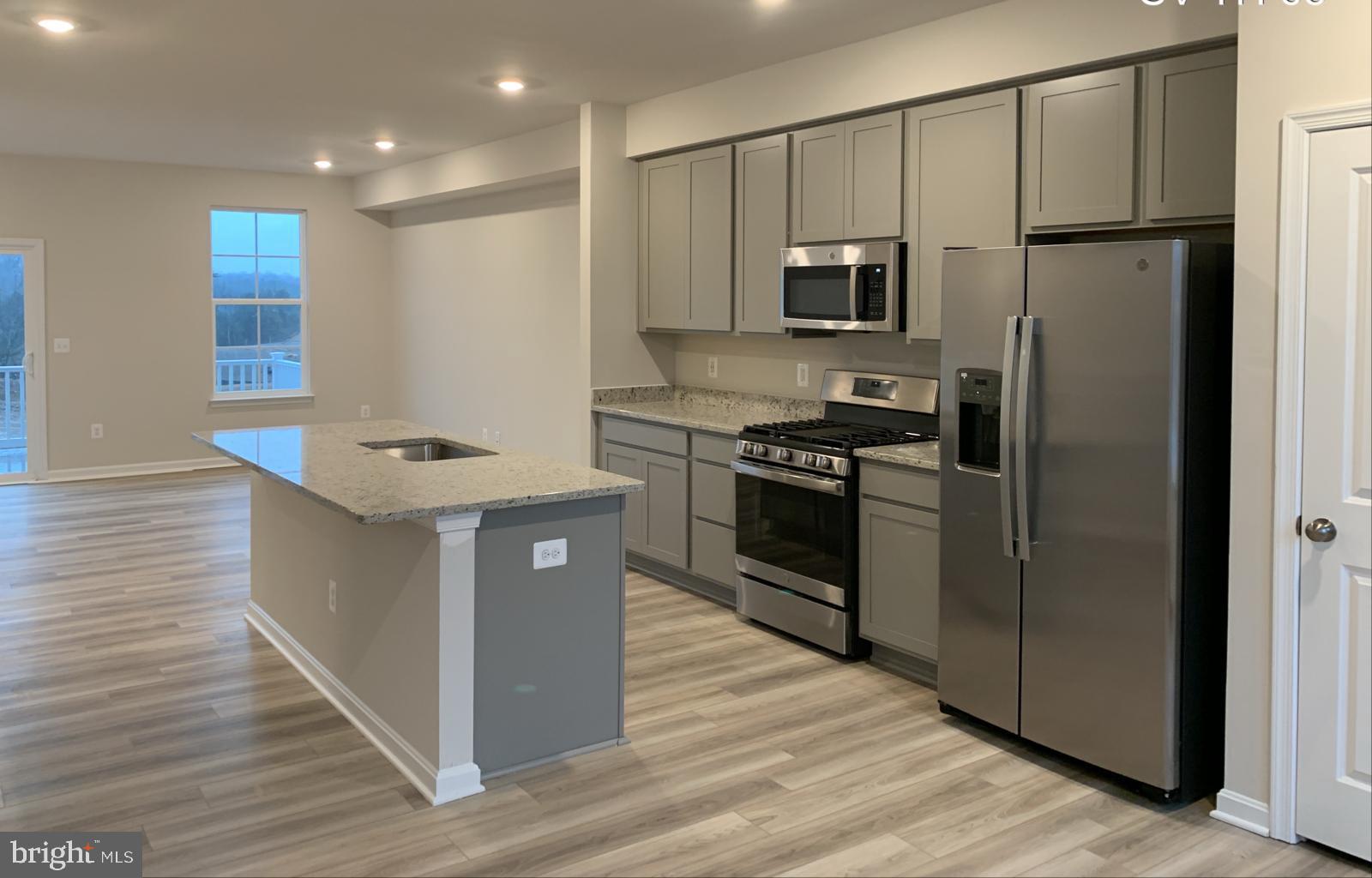 FREDERICK - Residential Lease