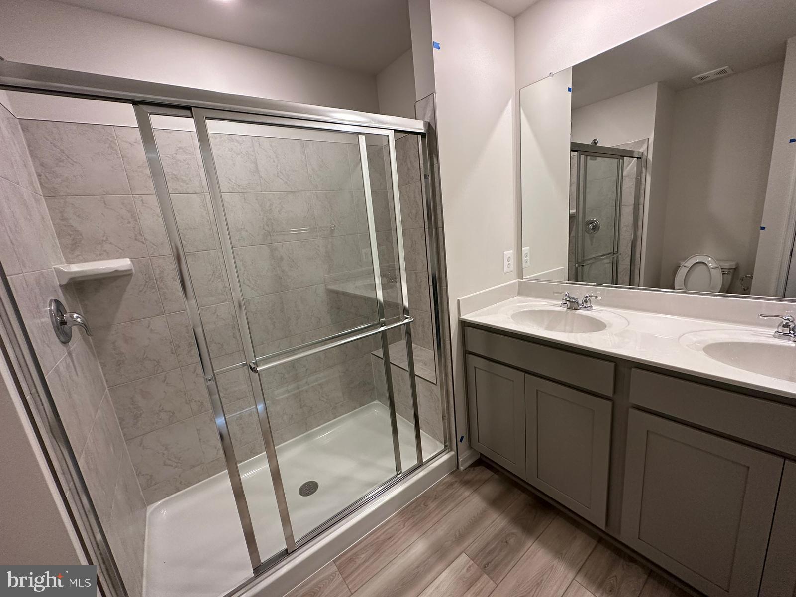 FREDERICK - Residential Lease