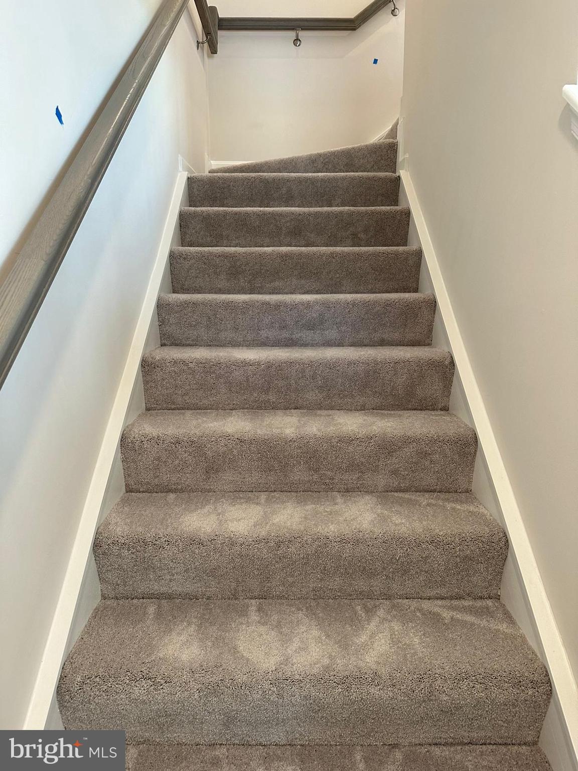 FREDERICK - Residential Lease