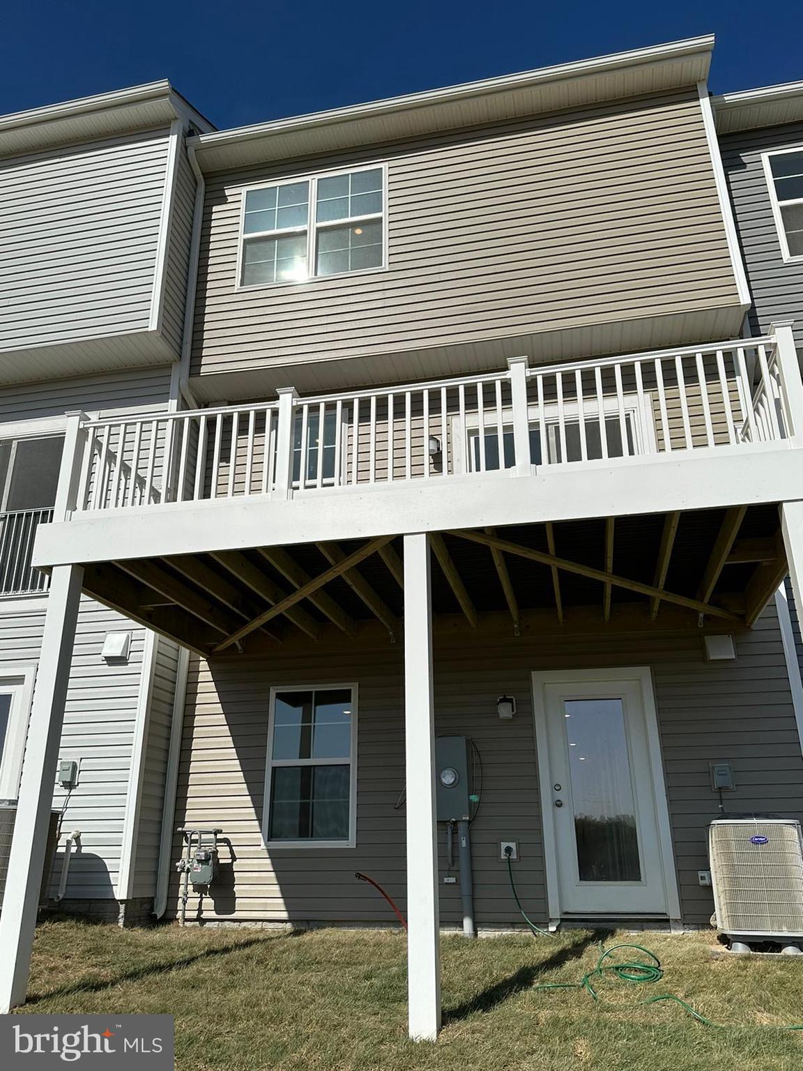 FREDERICK - Residential Lease