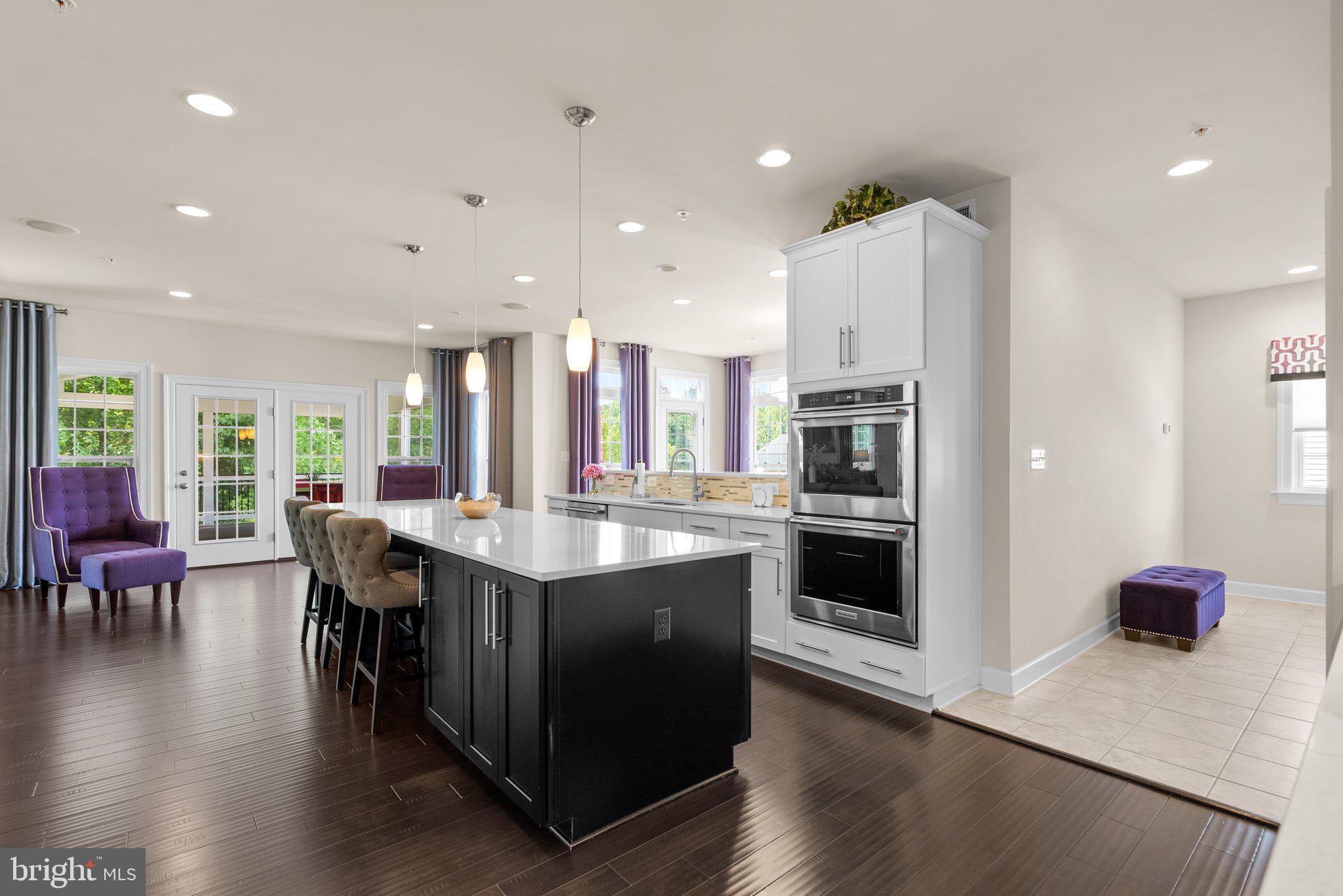 VILLAGES OF SAVANNAH - Residential