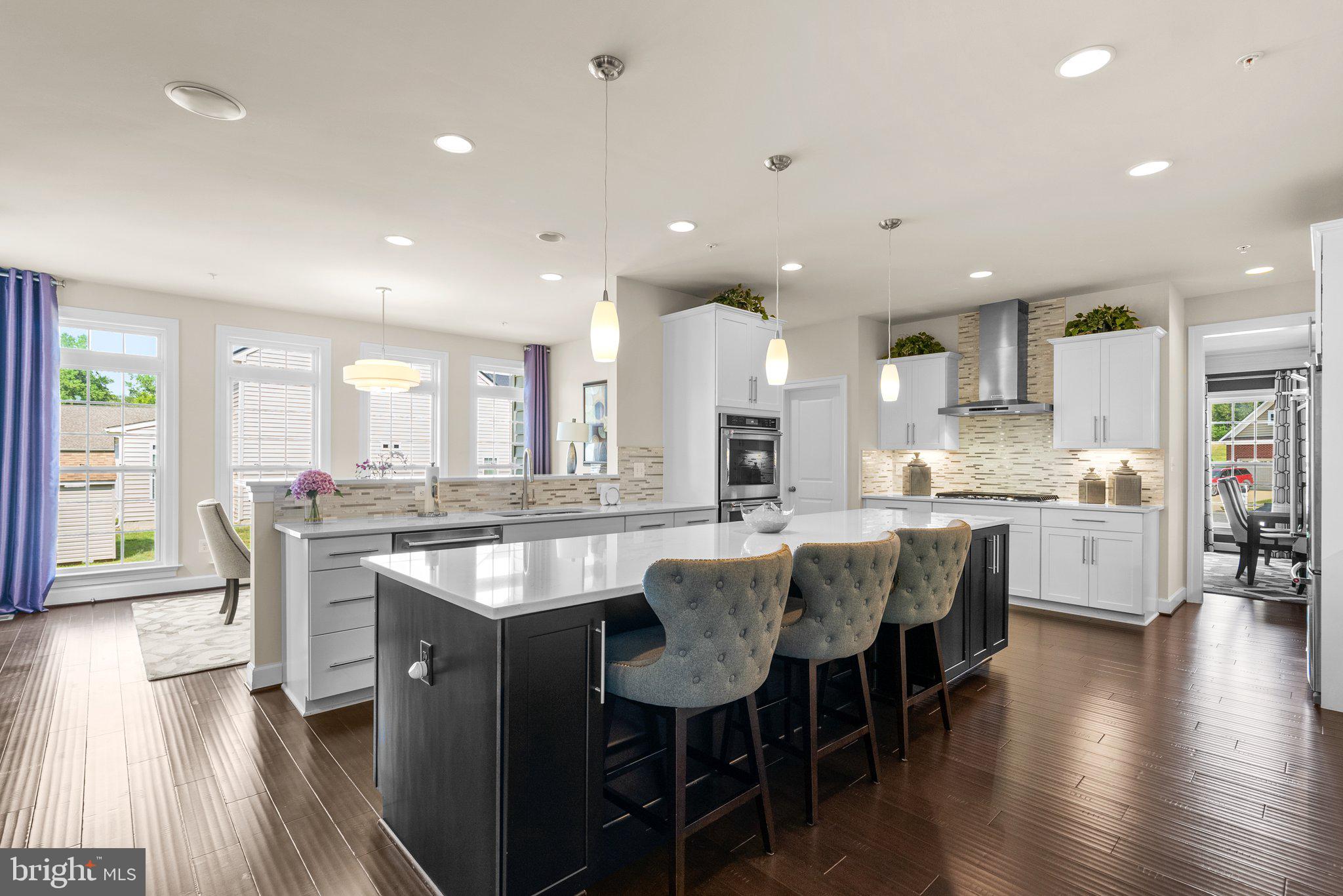 VILLAGES OF SAVANNAH - Residential