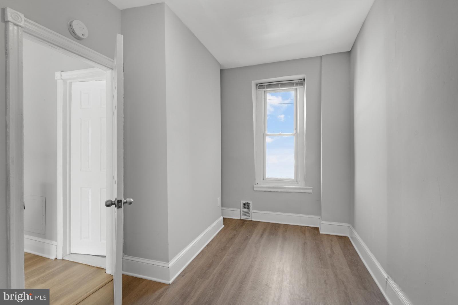 WHITMAN - Residential Lease