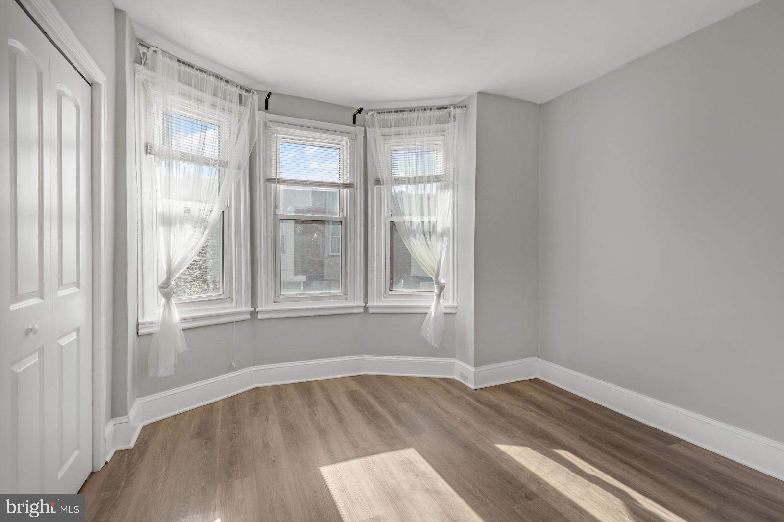 WHITMAN - Residential Lease