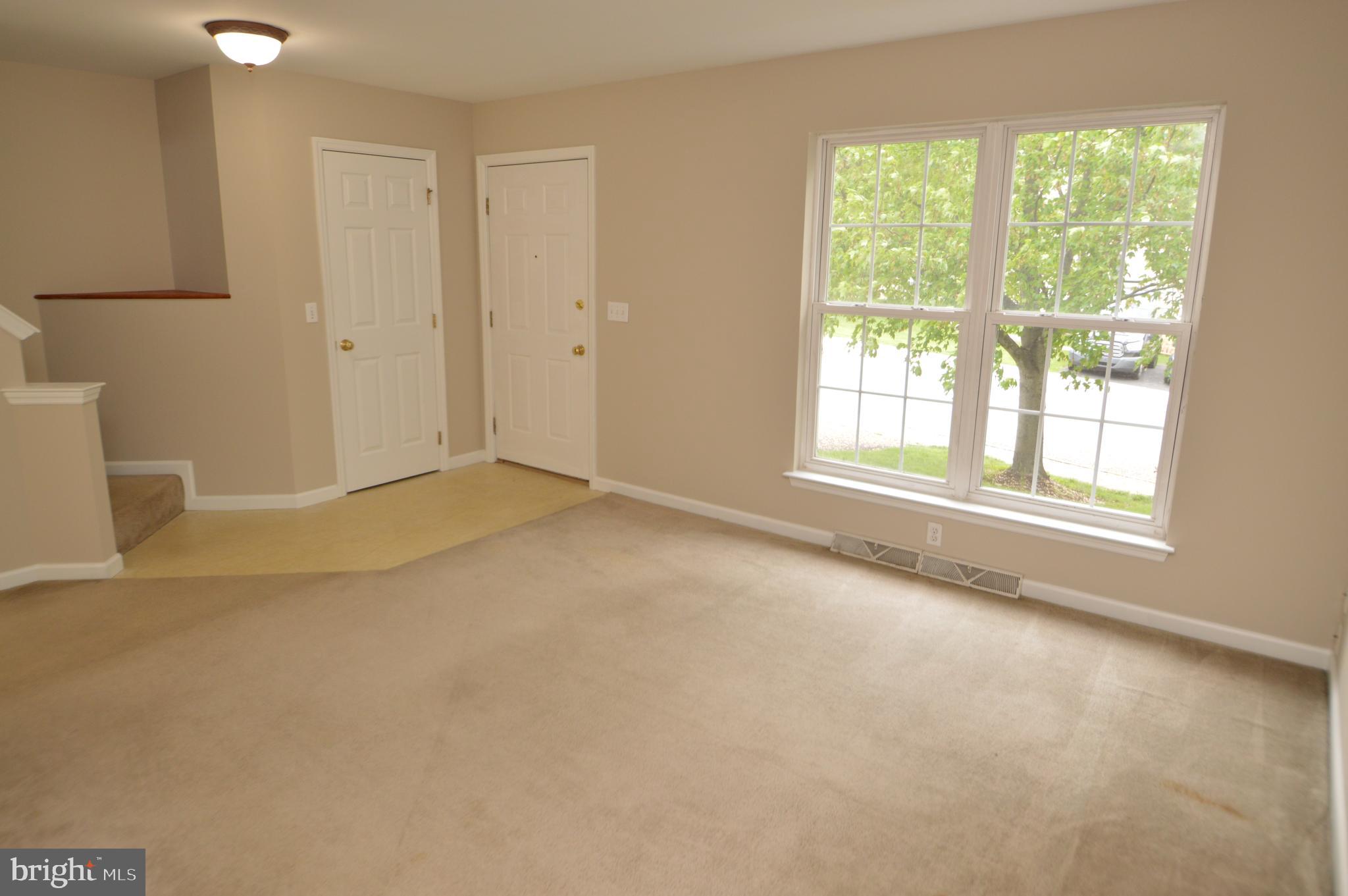 HAMPTON CHASE - Residential