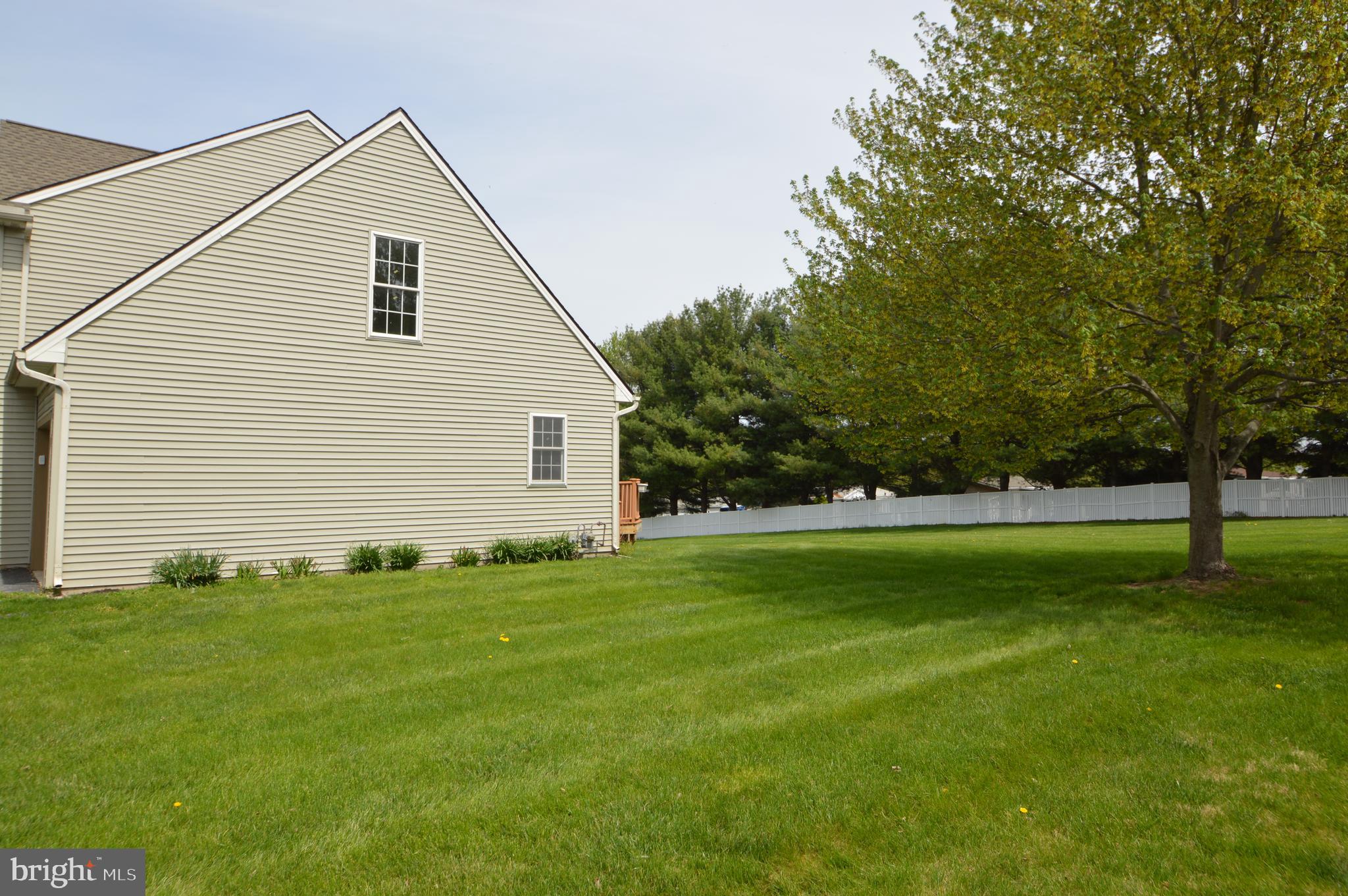 HAMPTON CHASE - Residential