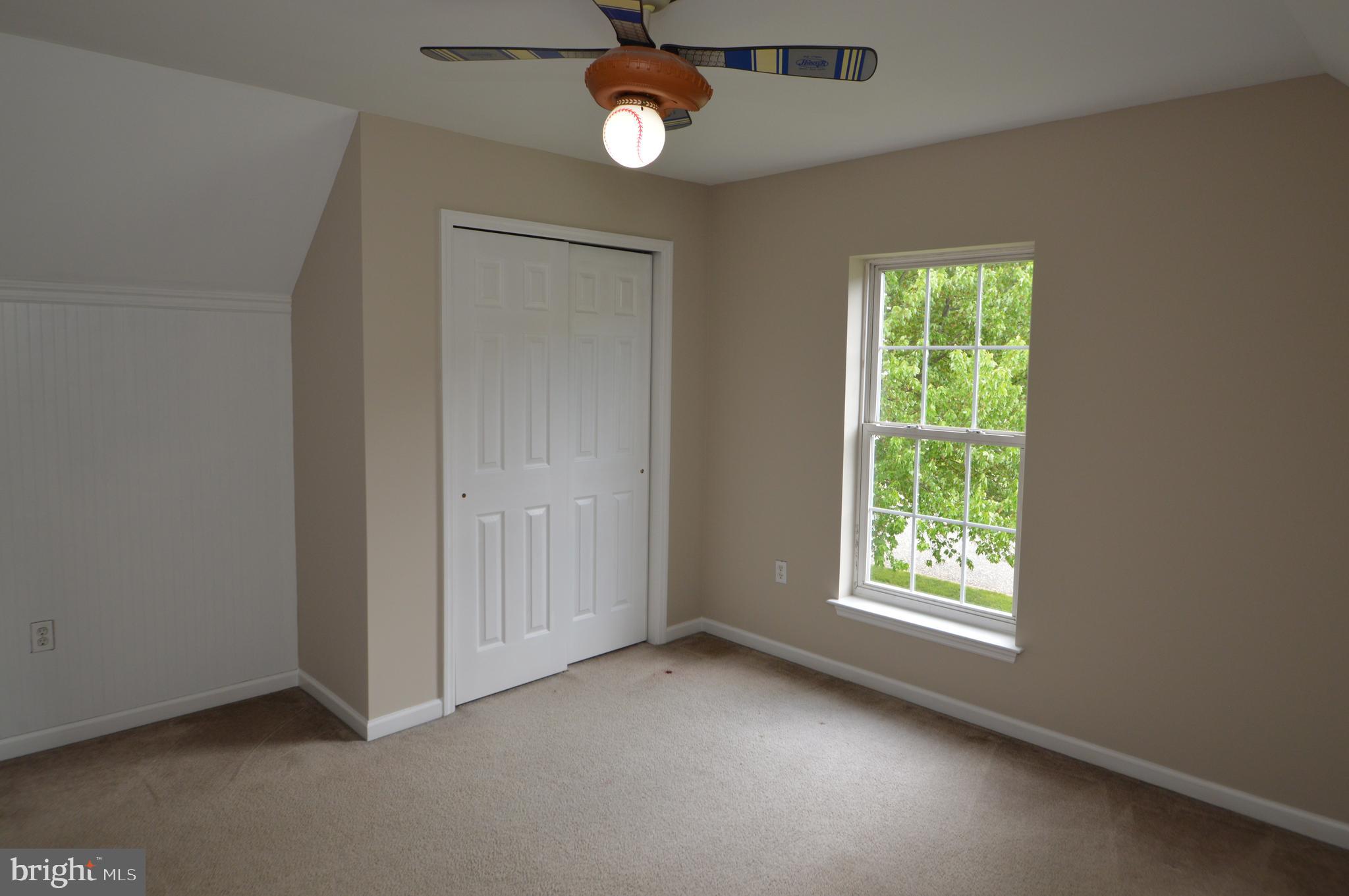 HAMPTON CHASE - Residential
