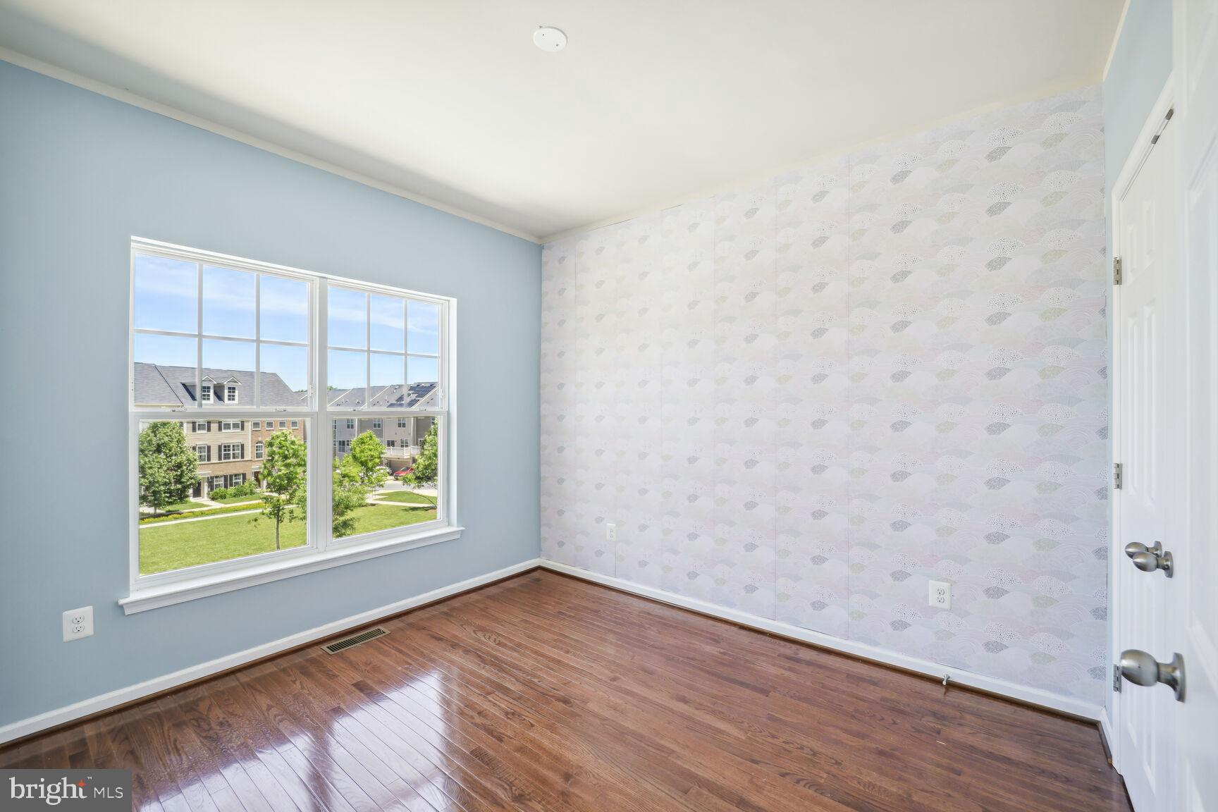 BRADFORD'S LANDING - Residential Lease