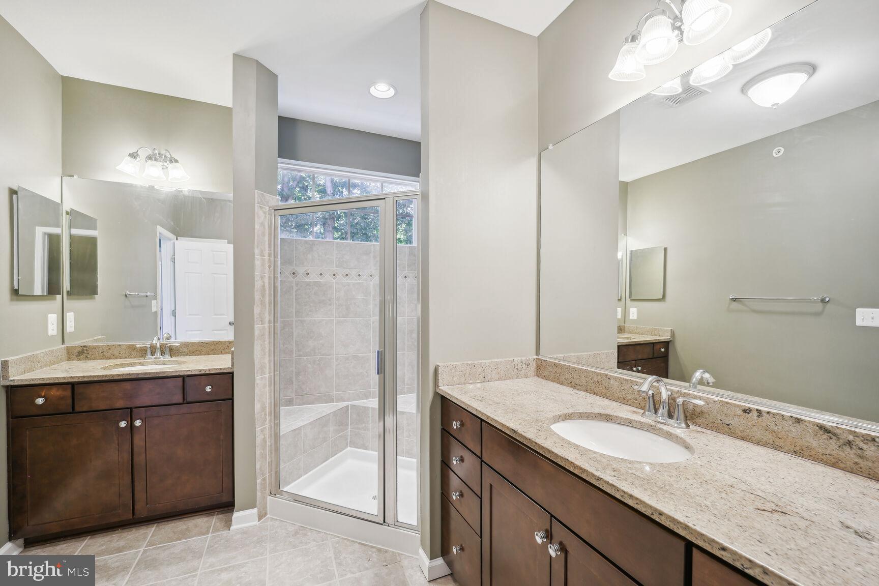 BRADFORD'S LANDING - Residential Lease