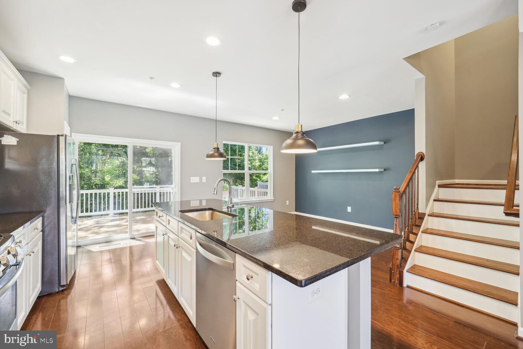 BRADFORD'S LANDING - Residential Lease