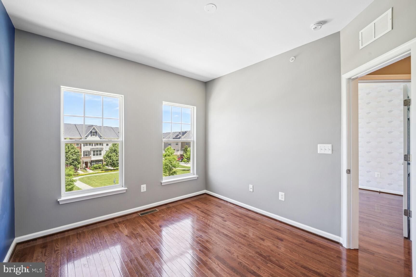 BRADFORD'S LANDING - Residential Lease