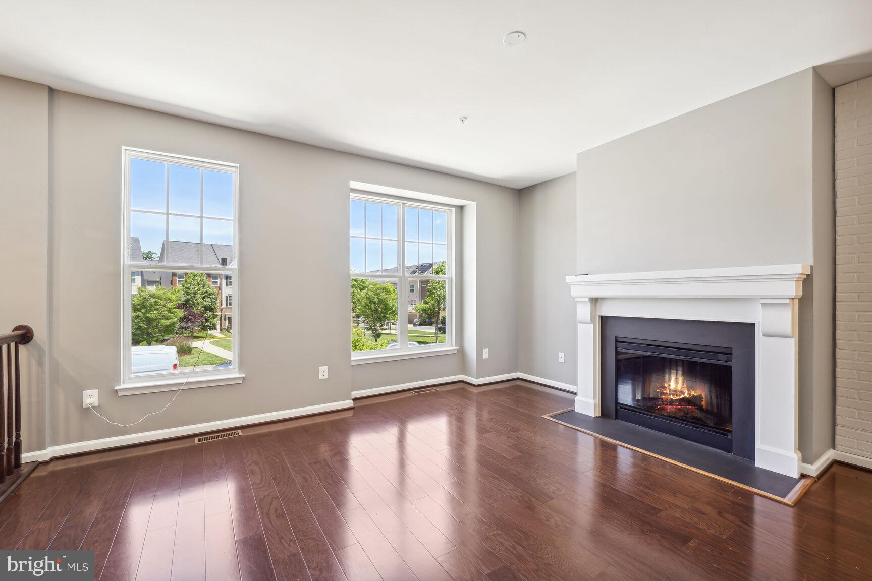 BRADFORD'S LANDING - Residential Lease