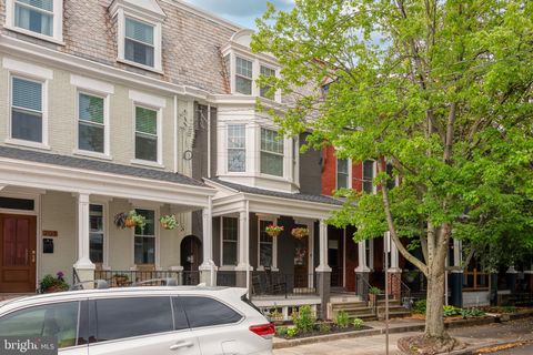 Photo of 205 E CLAY ST, LANCASTER, PA 17602 (MLS # PALA2037760)