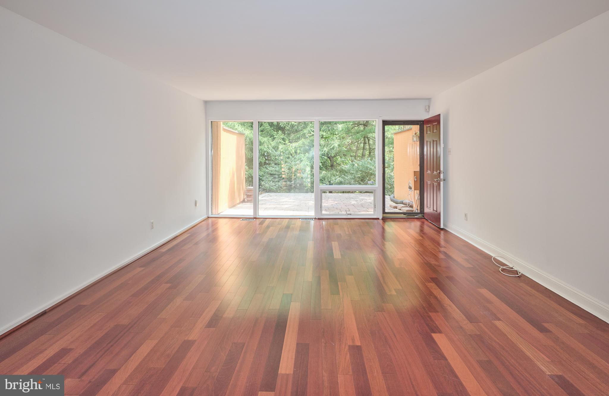 27 ARDEN WAY