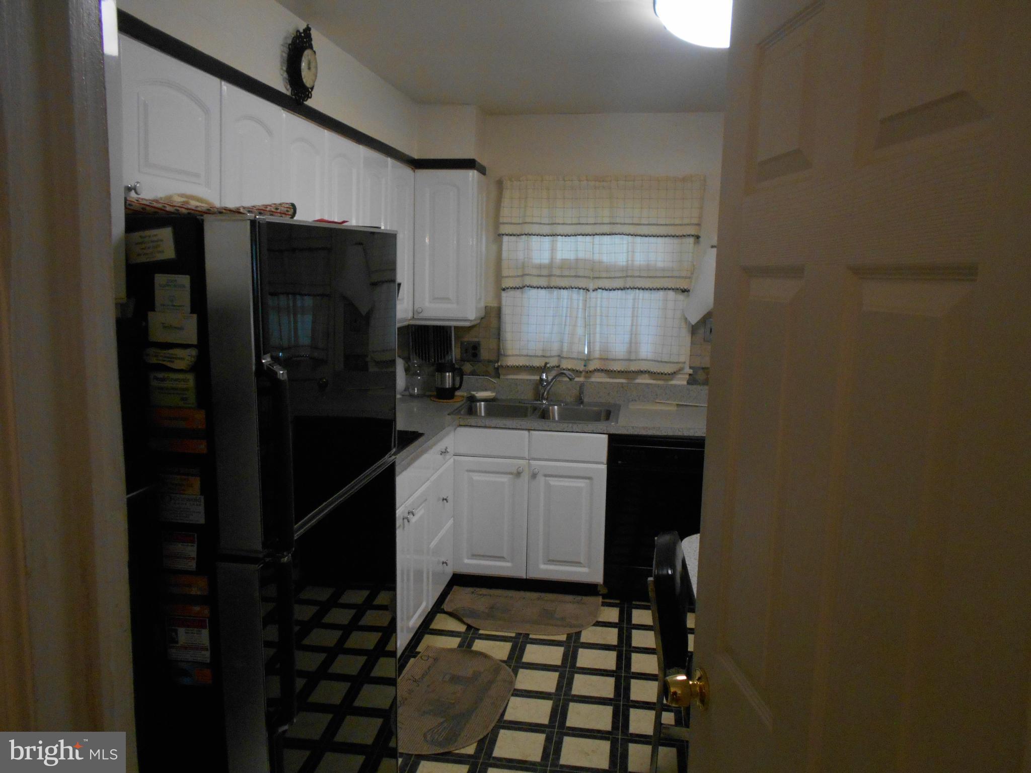 LYNNE ACRES - Residential