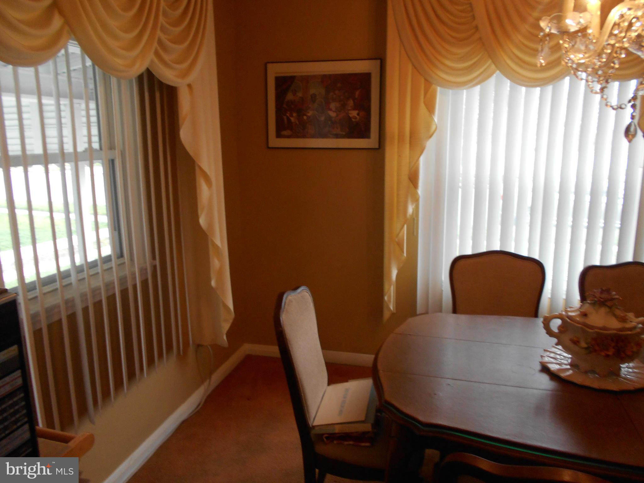 LYNNE ACRES - Residential