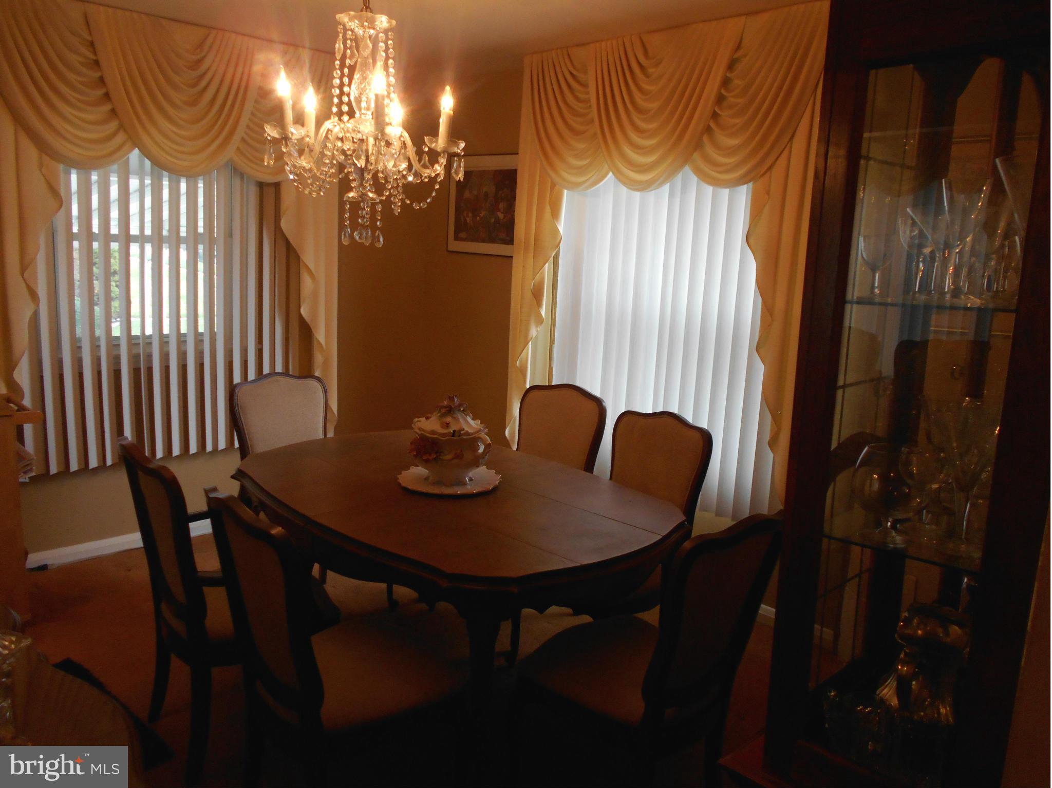 LYNNE ACRES - Residential