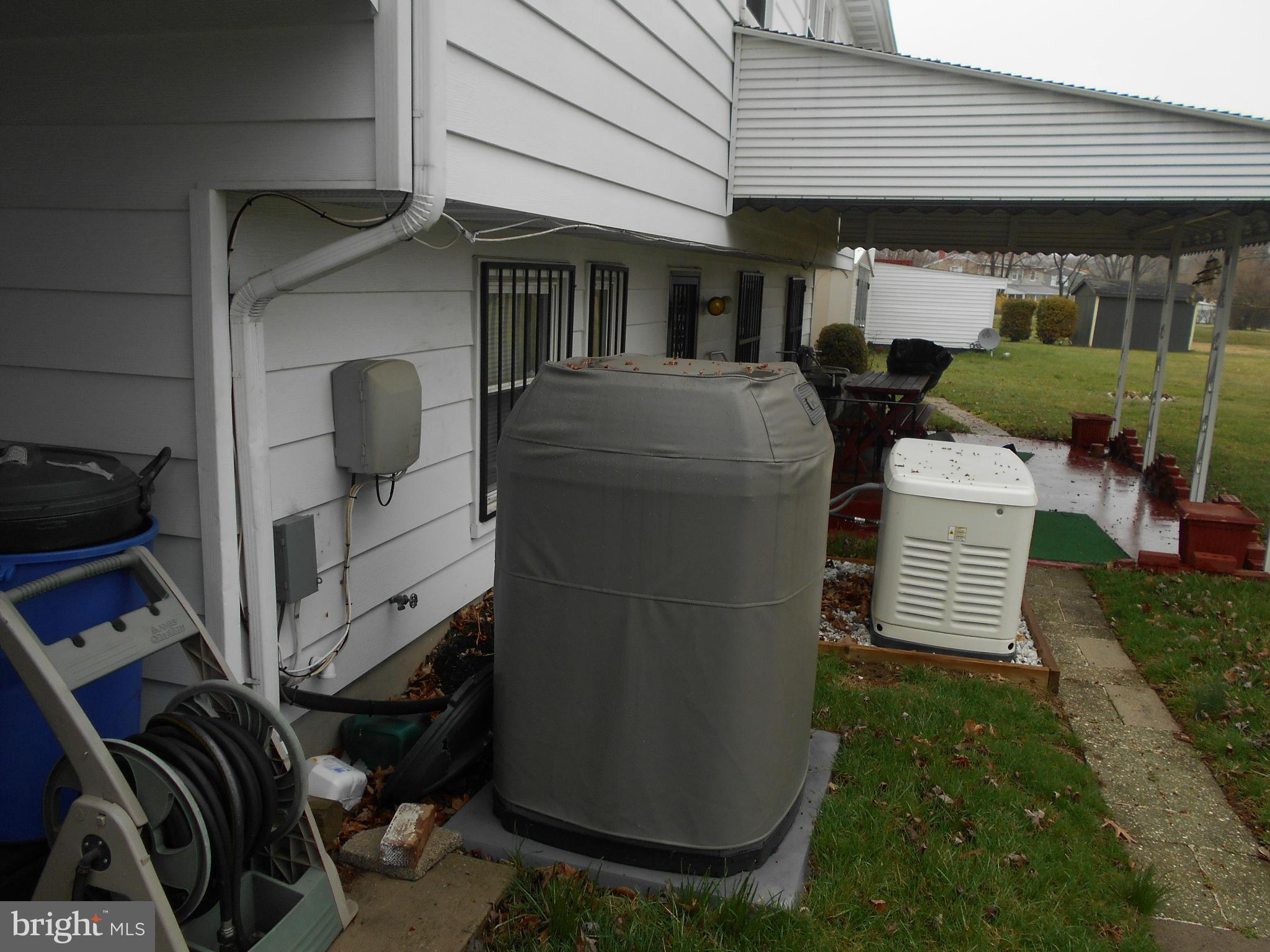 LYNNE ACRES - Residential