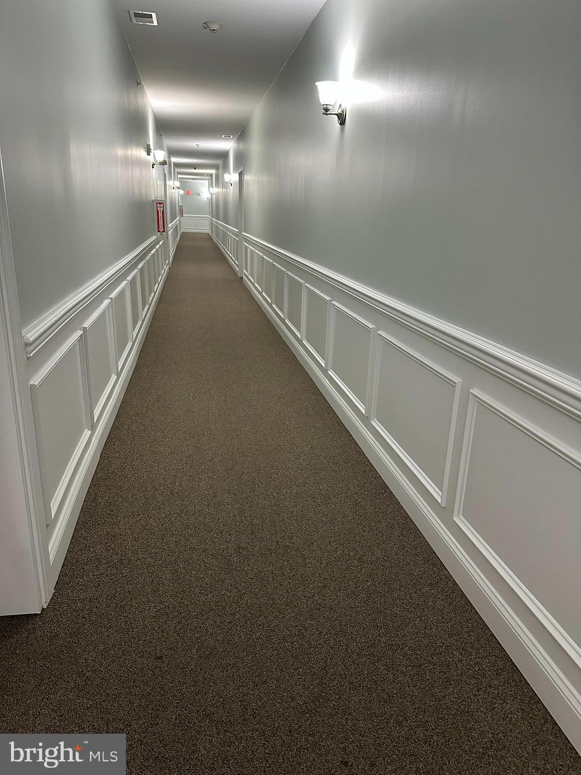 VLG OF SOUTHAMPTON - Residential Lease