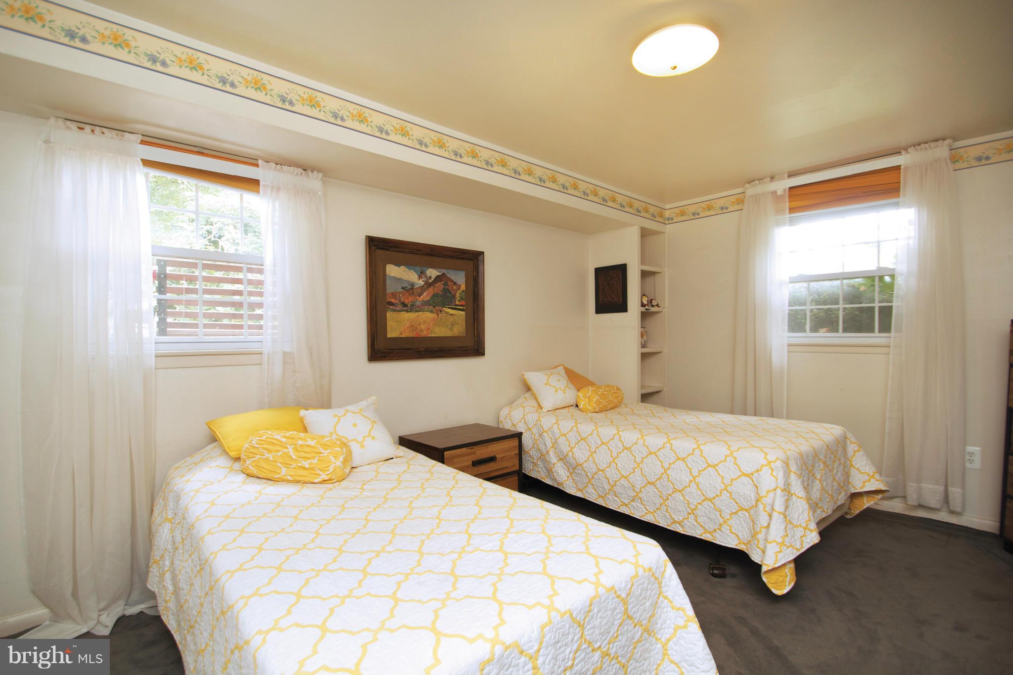 BYEFORDE - Residential