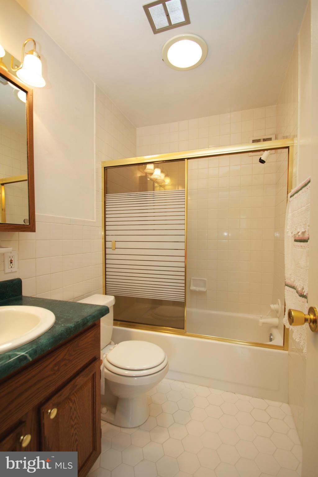 BYEFORDE - Residential