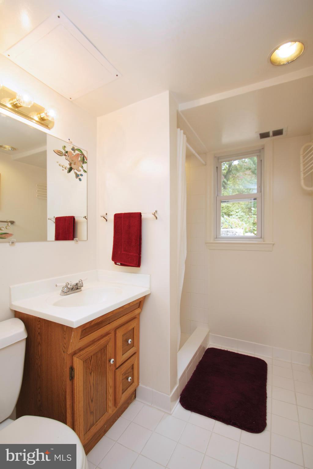 BYEFORDE - Residential