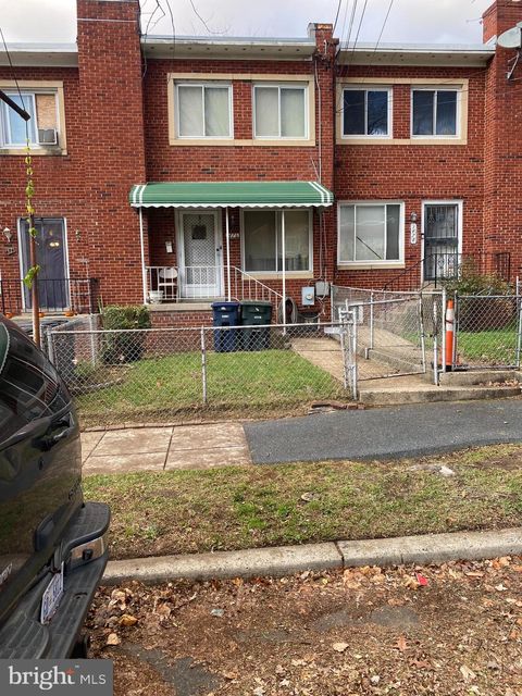 1476 BANGOR STREET SE WASHINGTON DC 20020