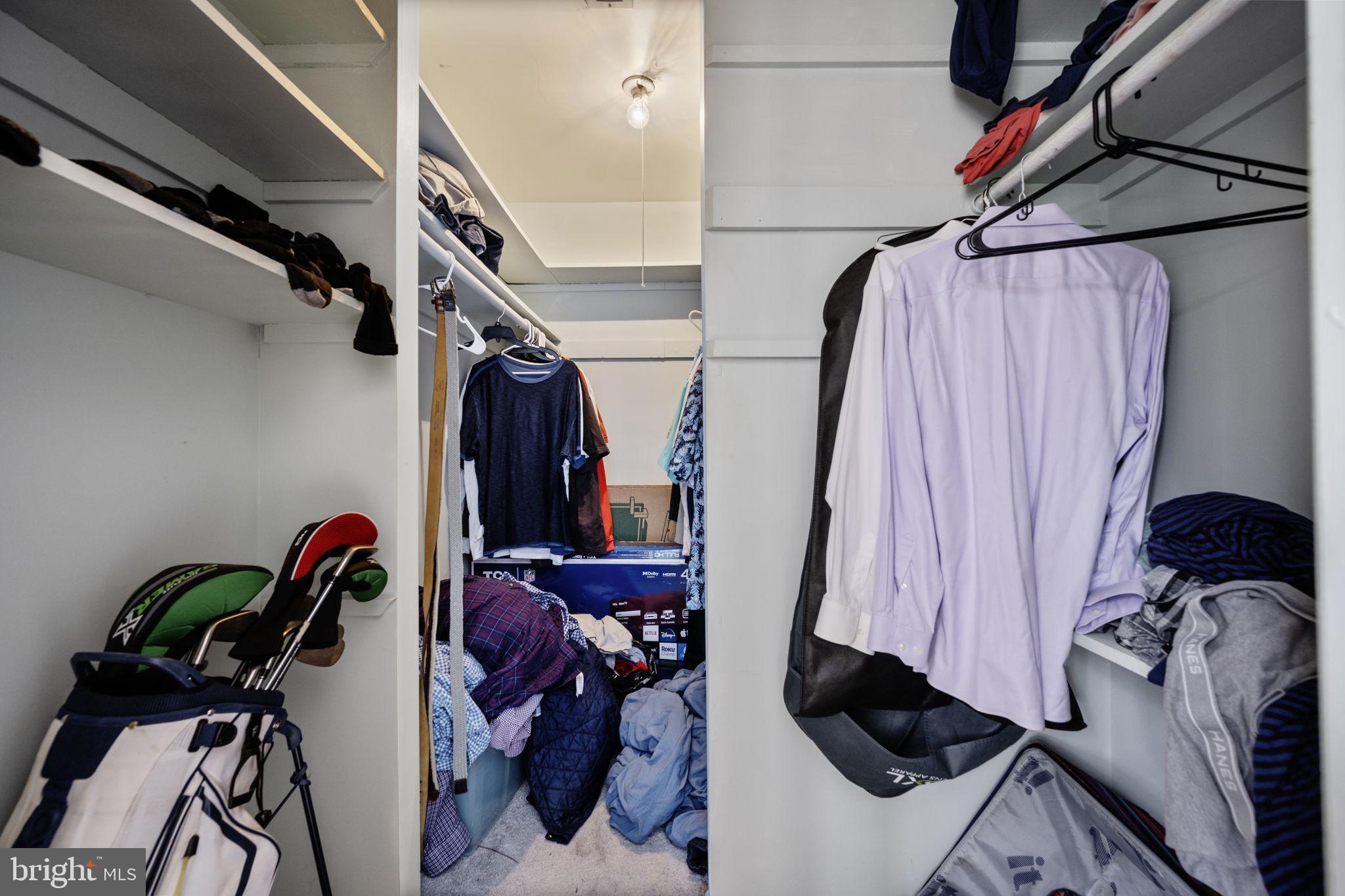 TREOVER CONDOMINIUM - Residential