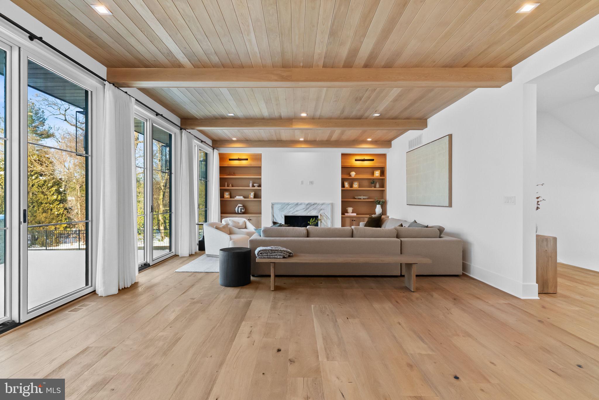 SUSSEX - Residential