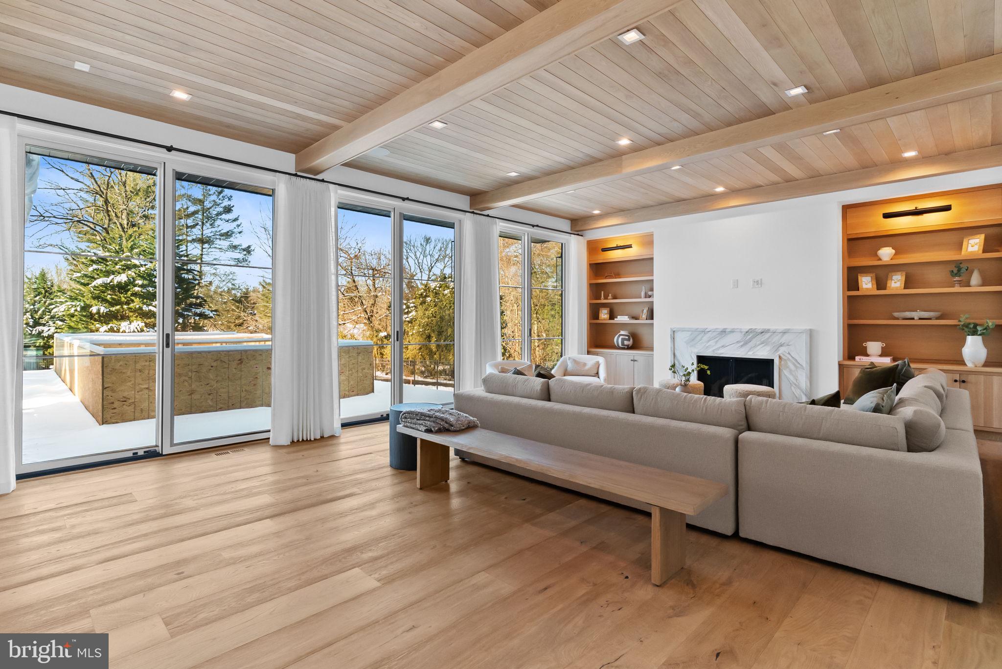 SUSSEX - Residential