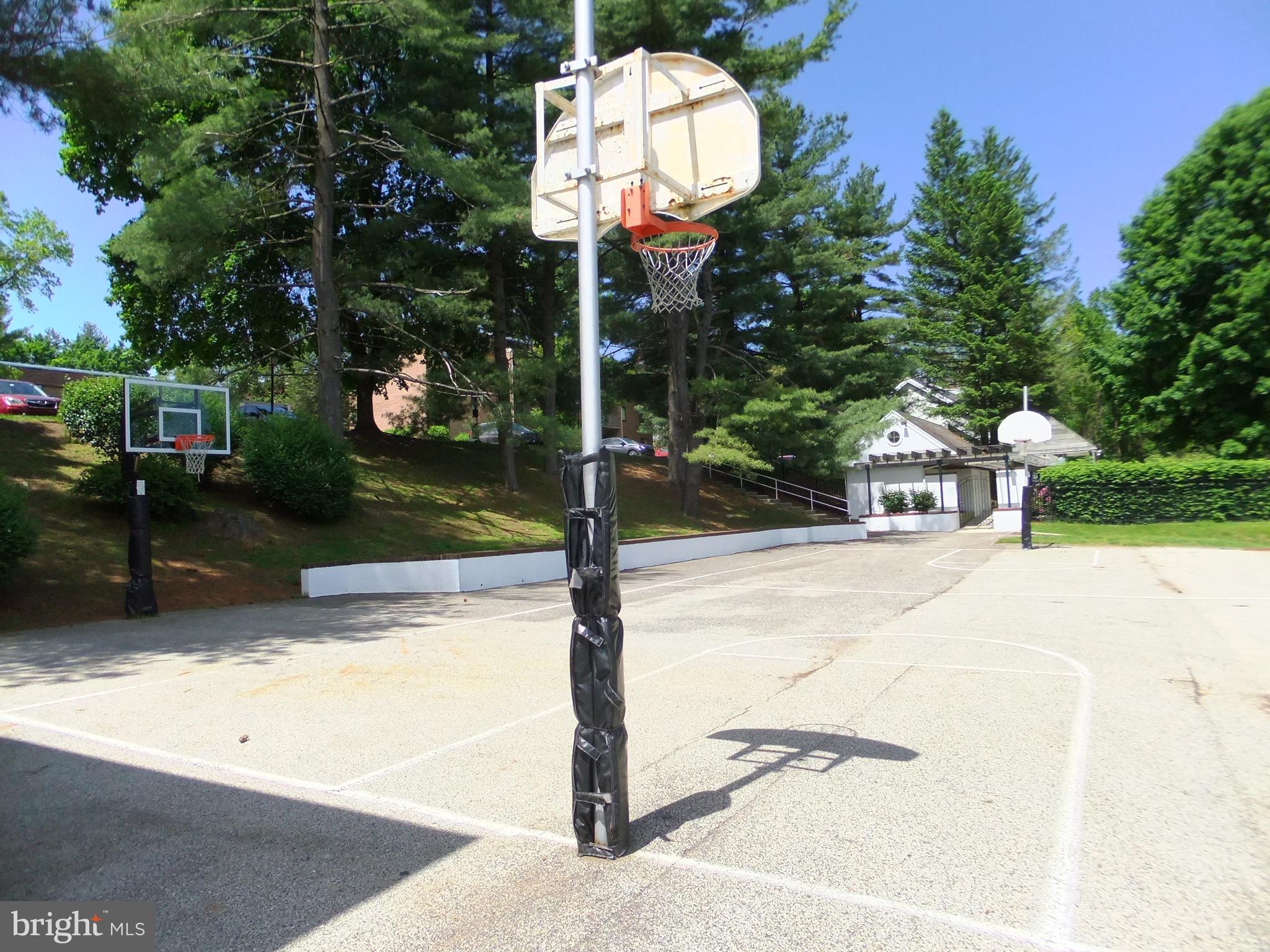 OAK HILL - Residential