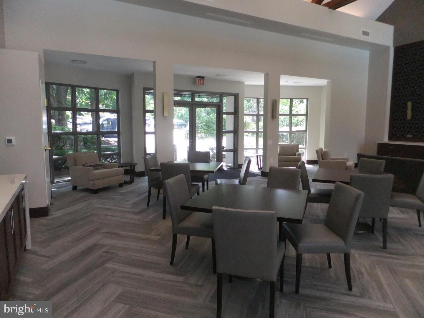 OAK HILL - Residential