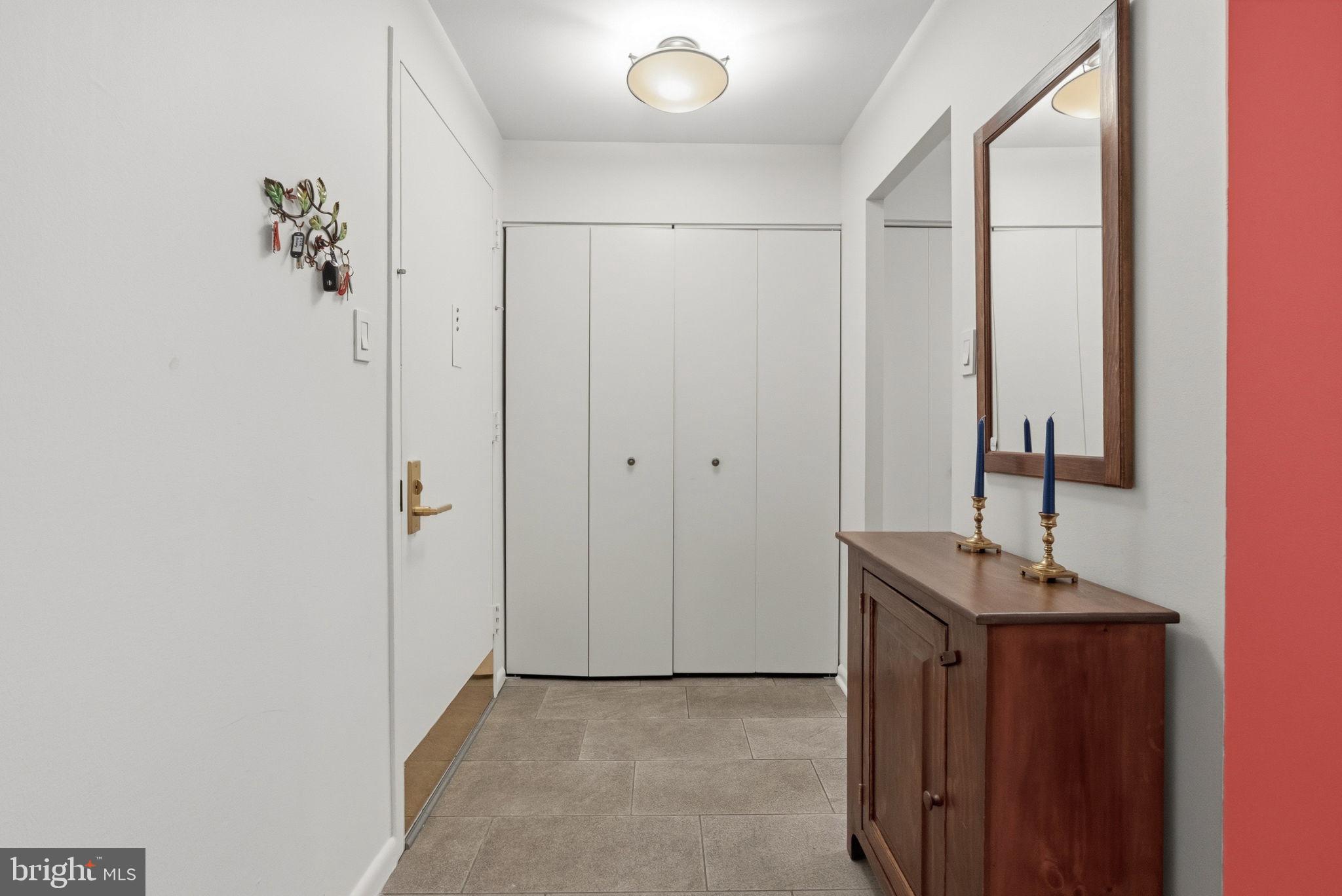 OAK HILL - Residential