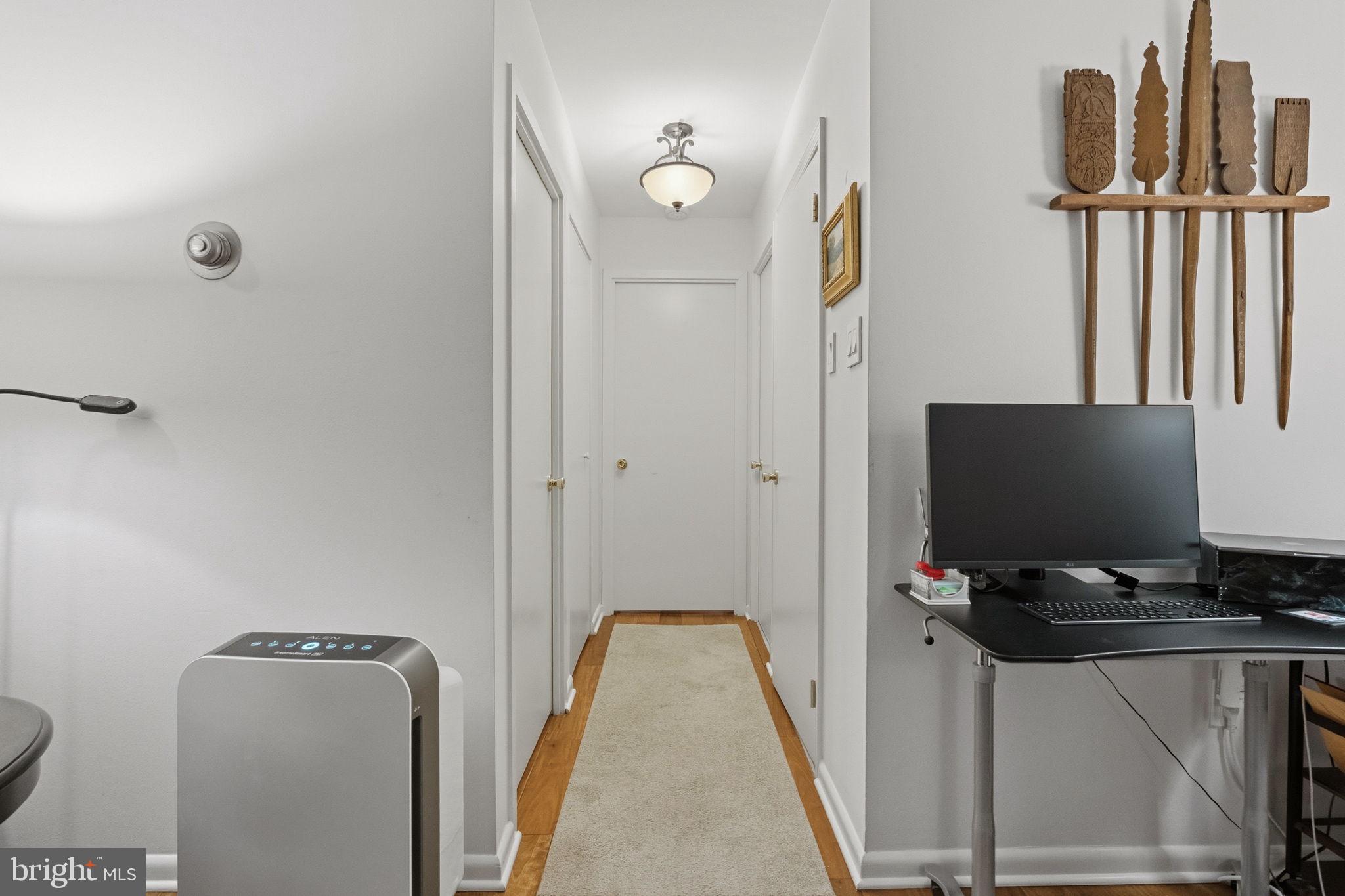 OAK HILL - Residential