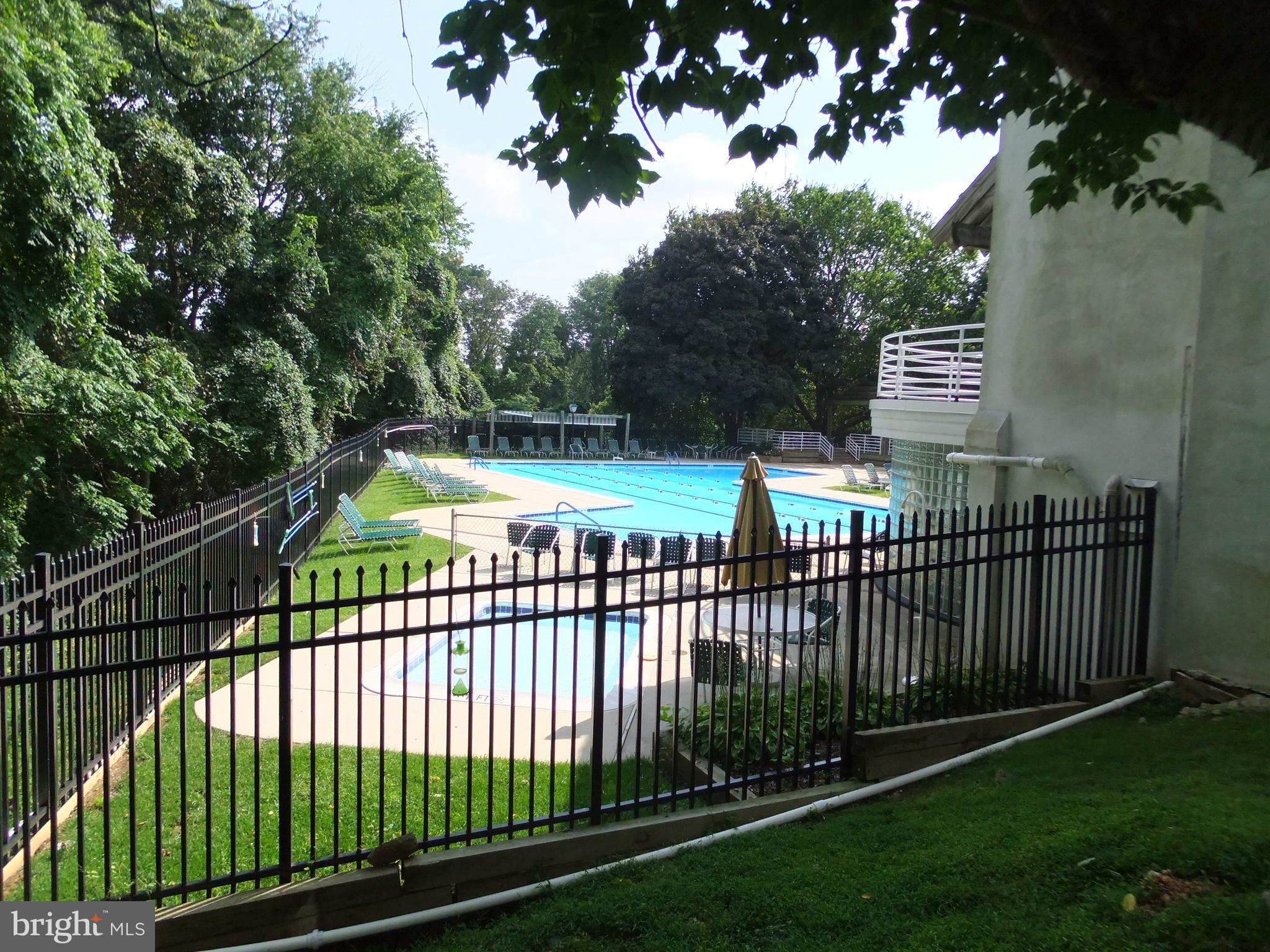 OAK HILL - Residential