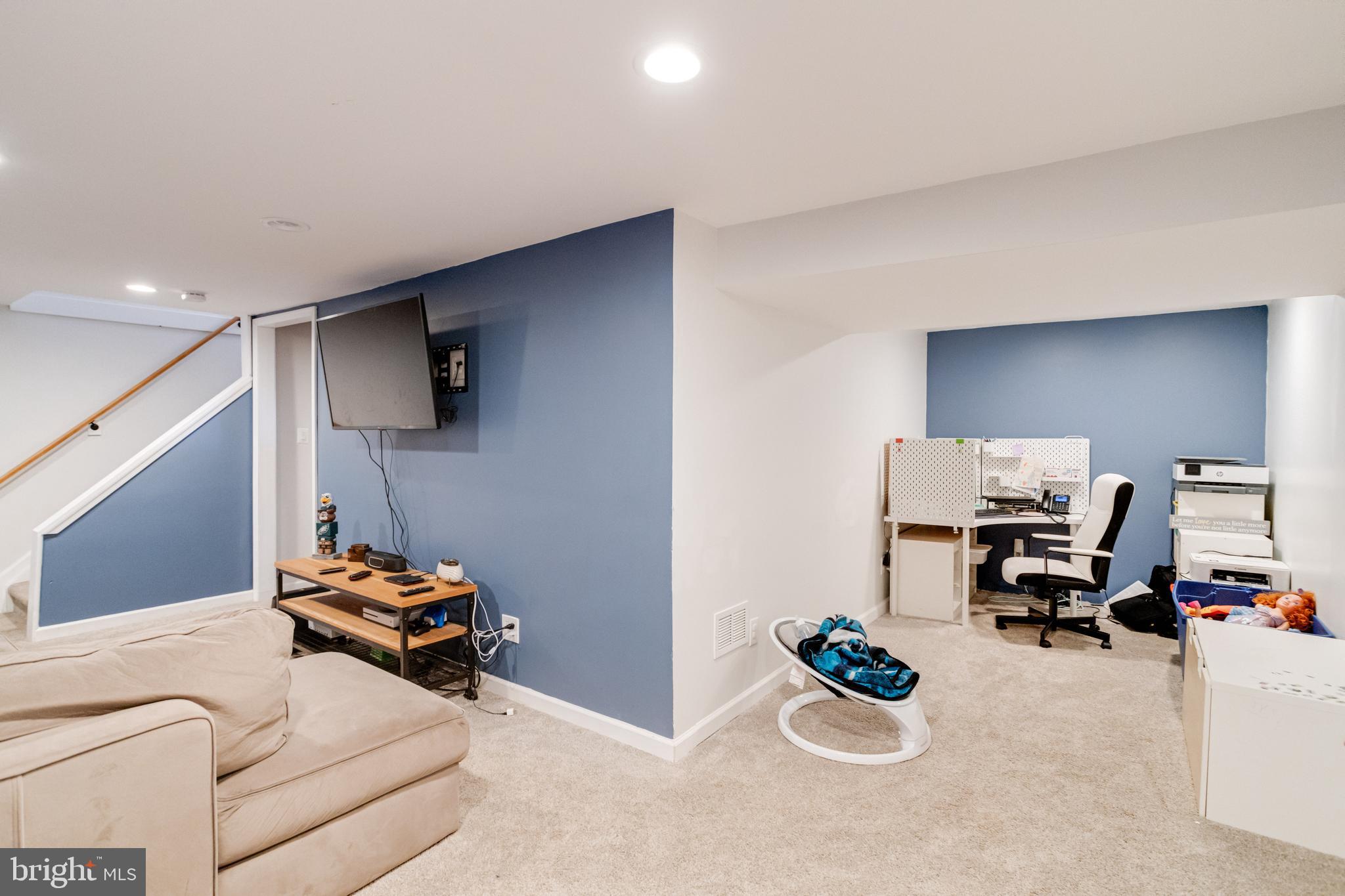 WINDEMERE ESTATES - Residential