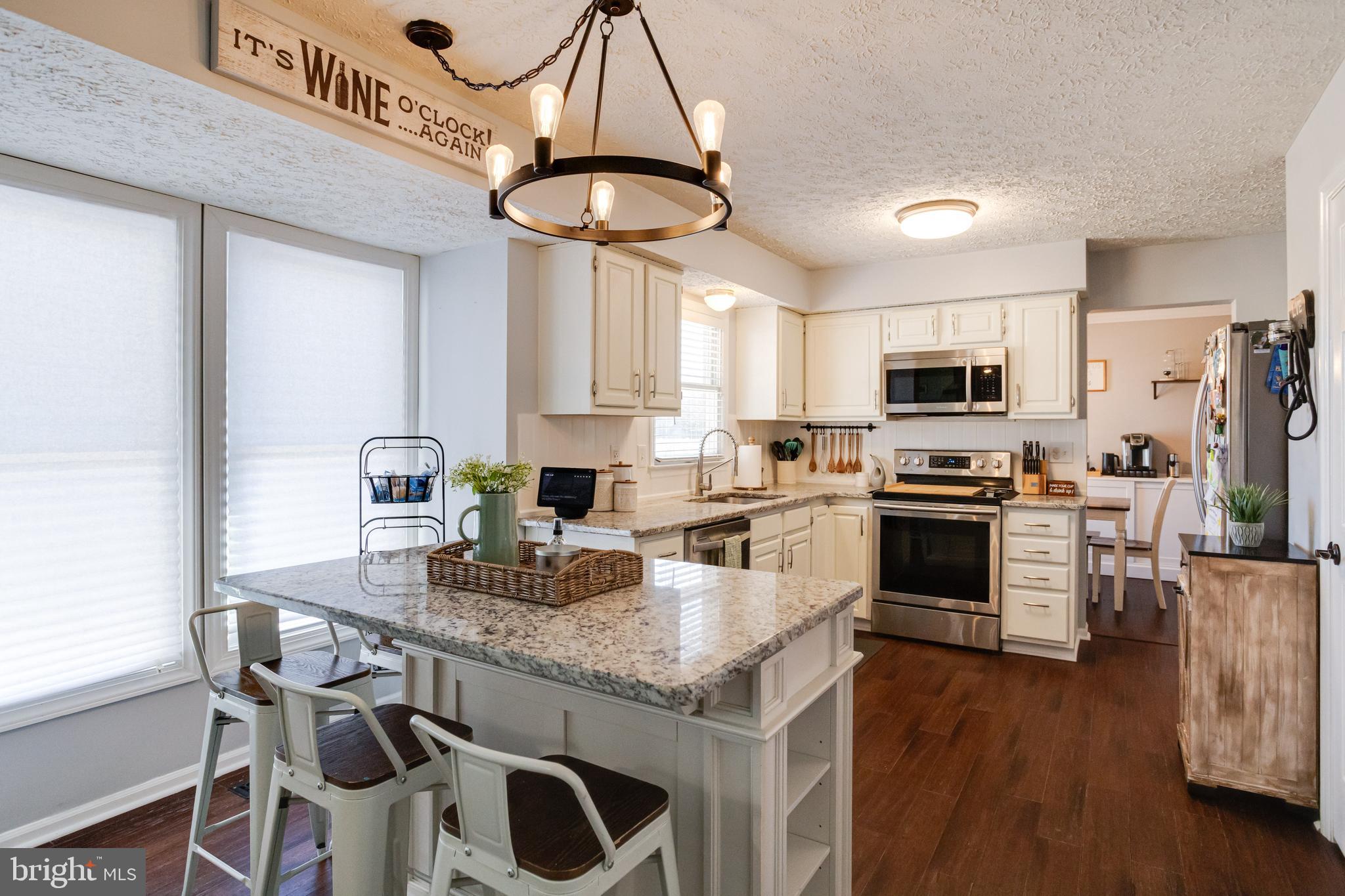 WINDEMERE ESTATES - Residential