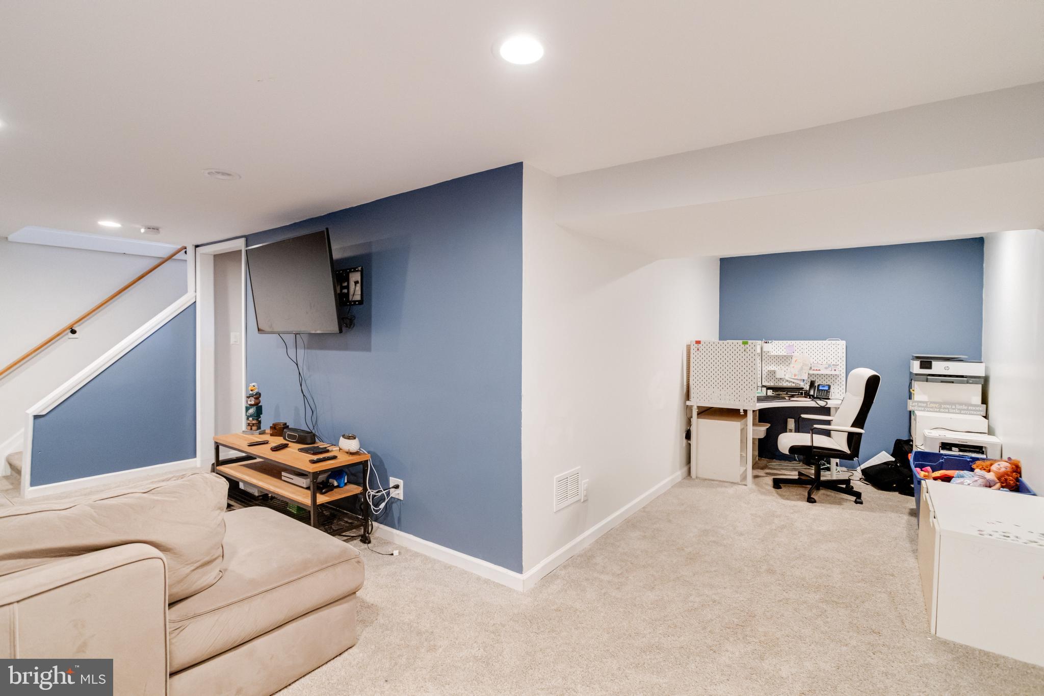 WINDEMERE ESTATES - Residential