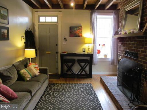 FELLS POINT HISTORIC DISTRICT - Residential Lease