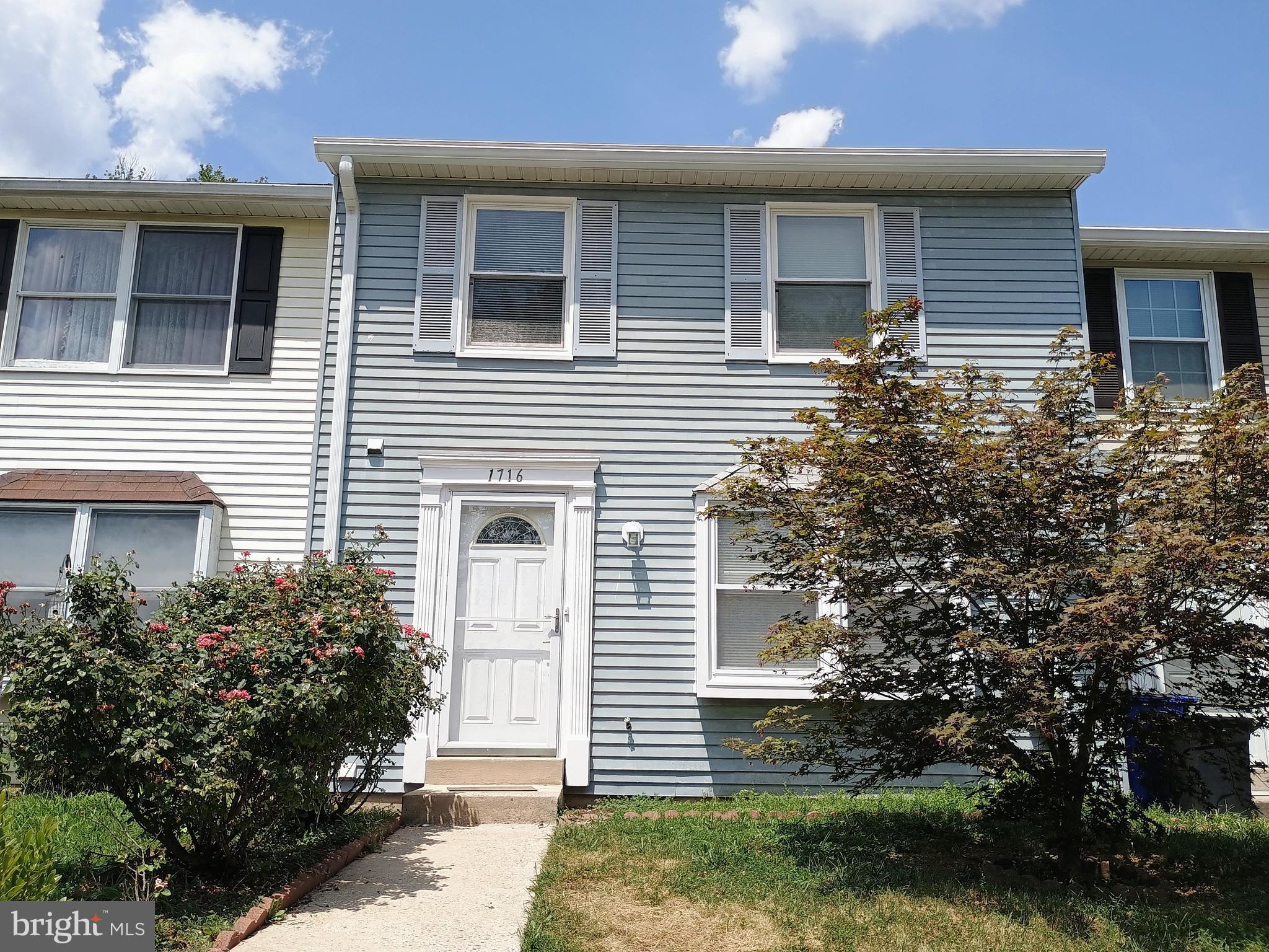 AMBER MEADOWS - Residential Lease